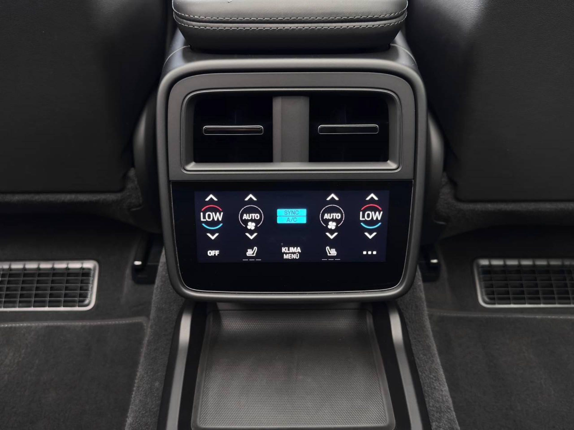 PORSCHE Taycan Turbo Sport Turismo-image-27