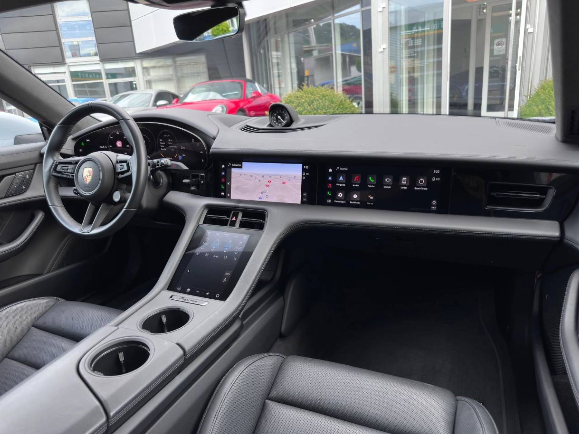 PORSCHE Taycan Turbo Sport Turismo-image-16