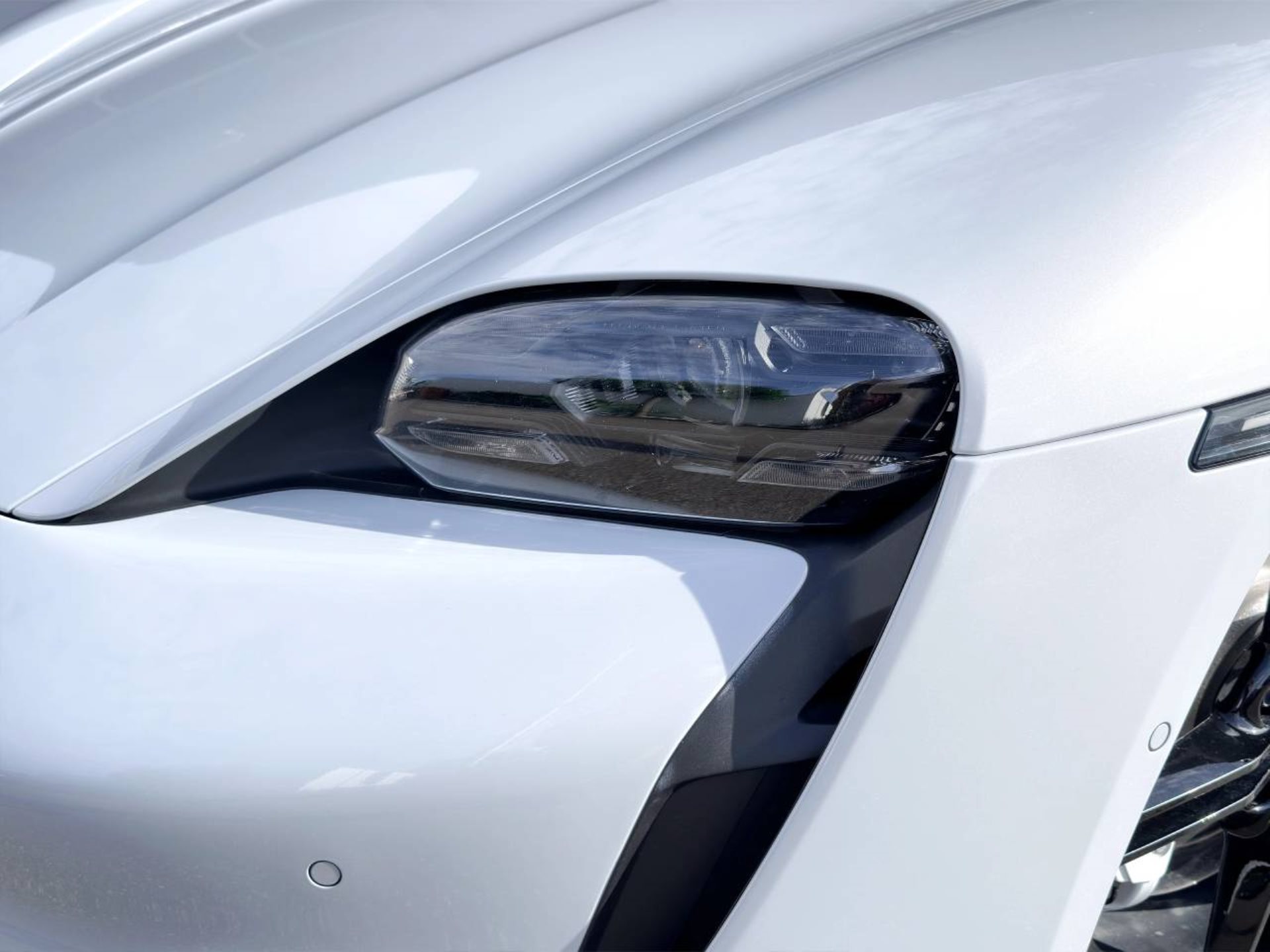 PORSCHE Taycan Turbo Sport Turismo-image-13