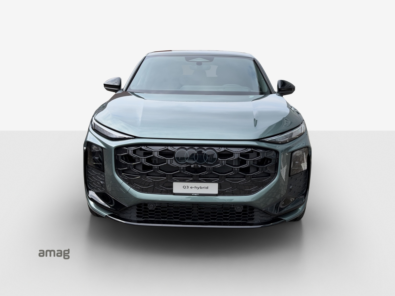 AUDI Q3 Sportback e-hybrid 200 kW S tronig-image-6