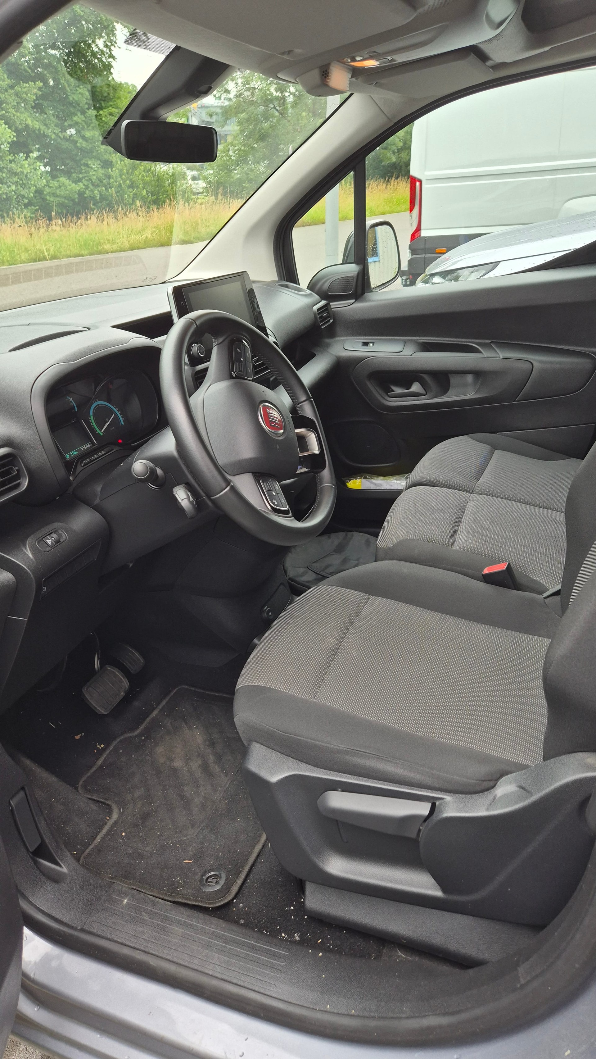 FIAT E-DOBLO L1 50kWh-image-6