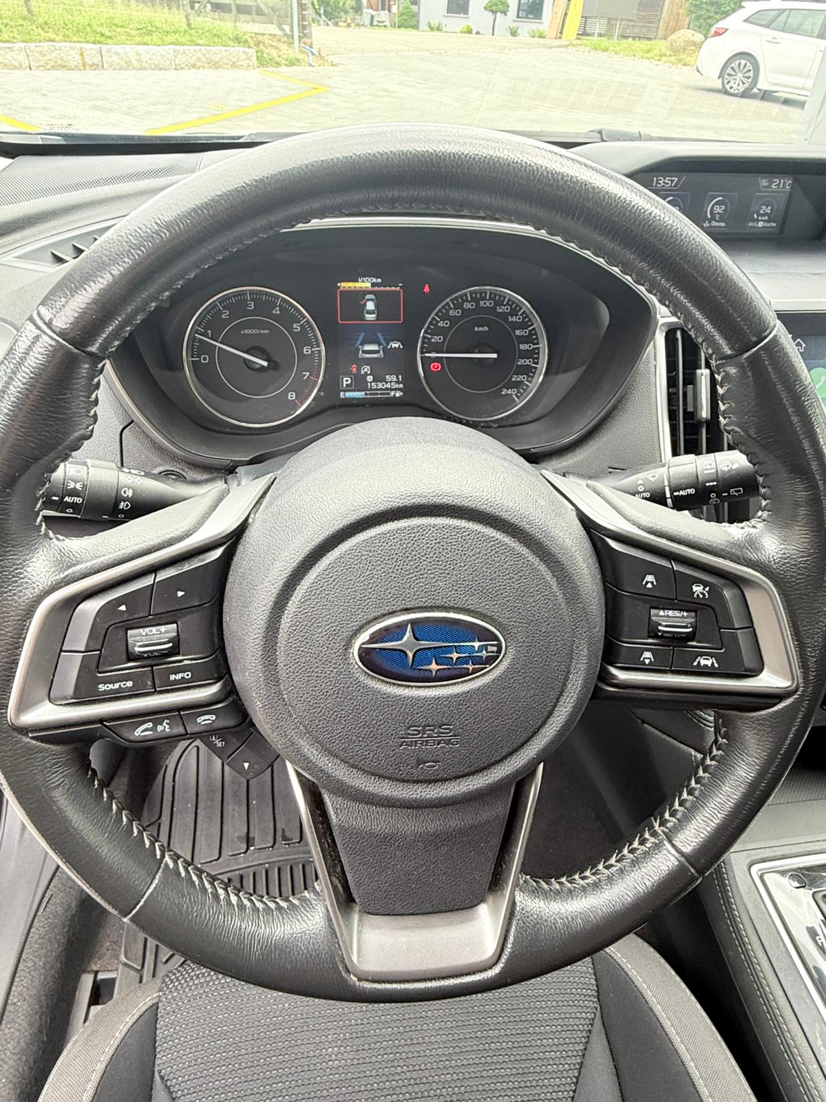SUBARU 1.6i Swiss Plus-image-5