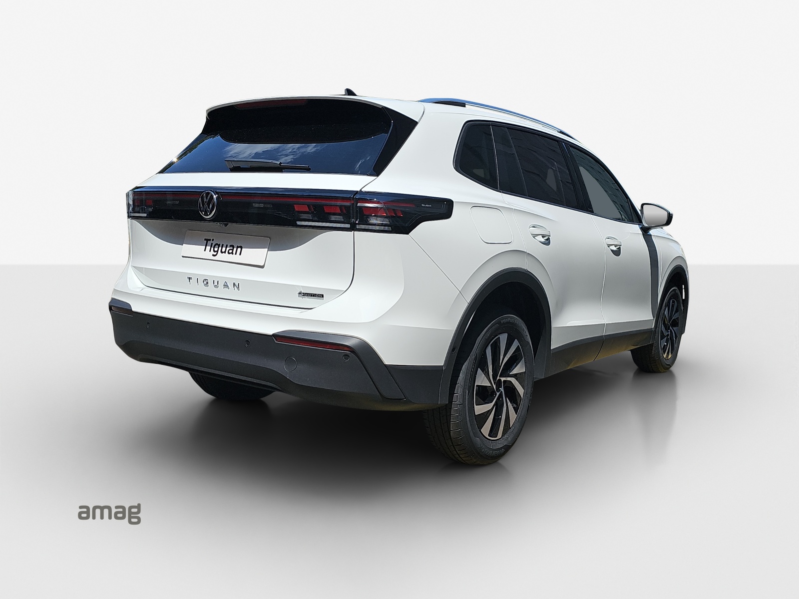 VW Tiguan 2.0 TSI DSG United 4Motion-image-4