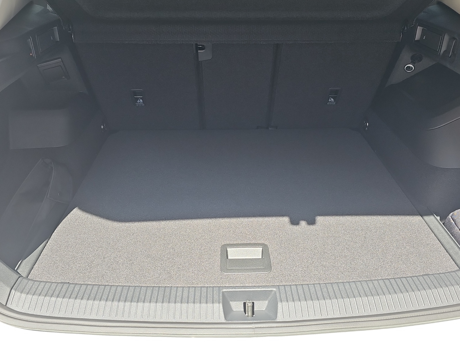 VW Tiguan 2.0 TSI DSG United 4Motion-image-12