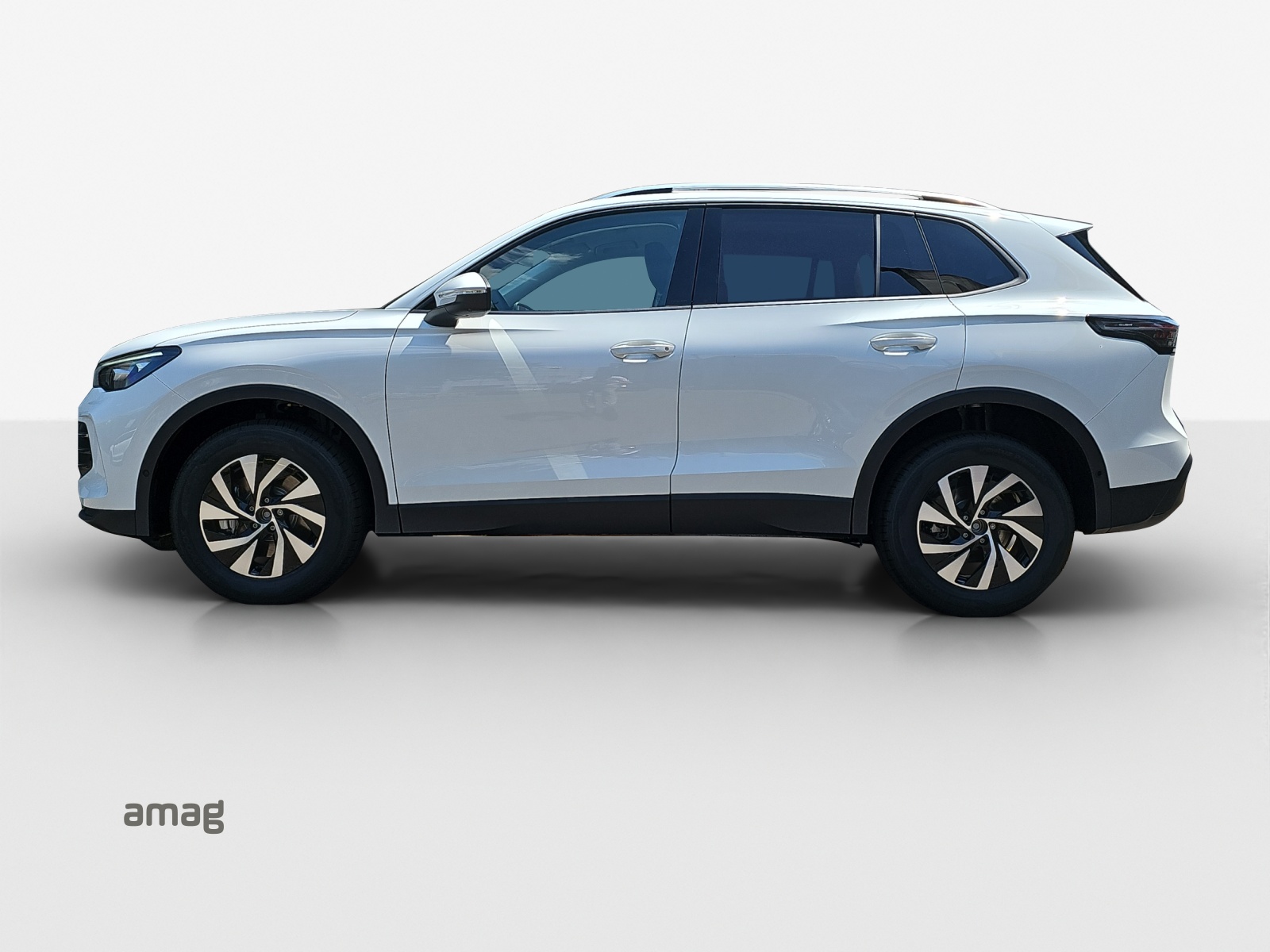 VW Tiguan 2.0 TSI DSG United 4Motion-showroom-element-1