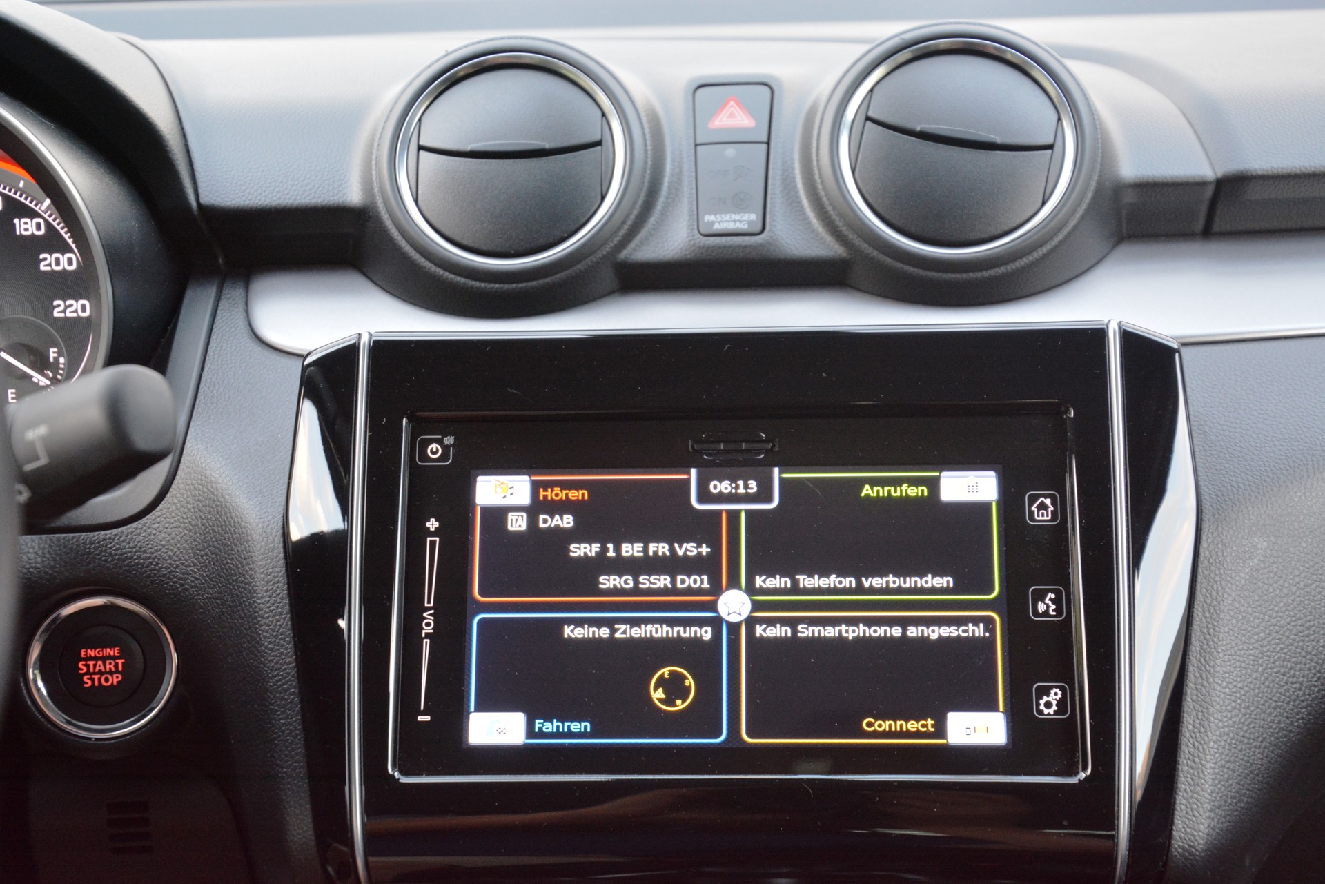 SUZUKI Swift 1.2 Compact Top Hybrid CVT-image-7