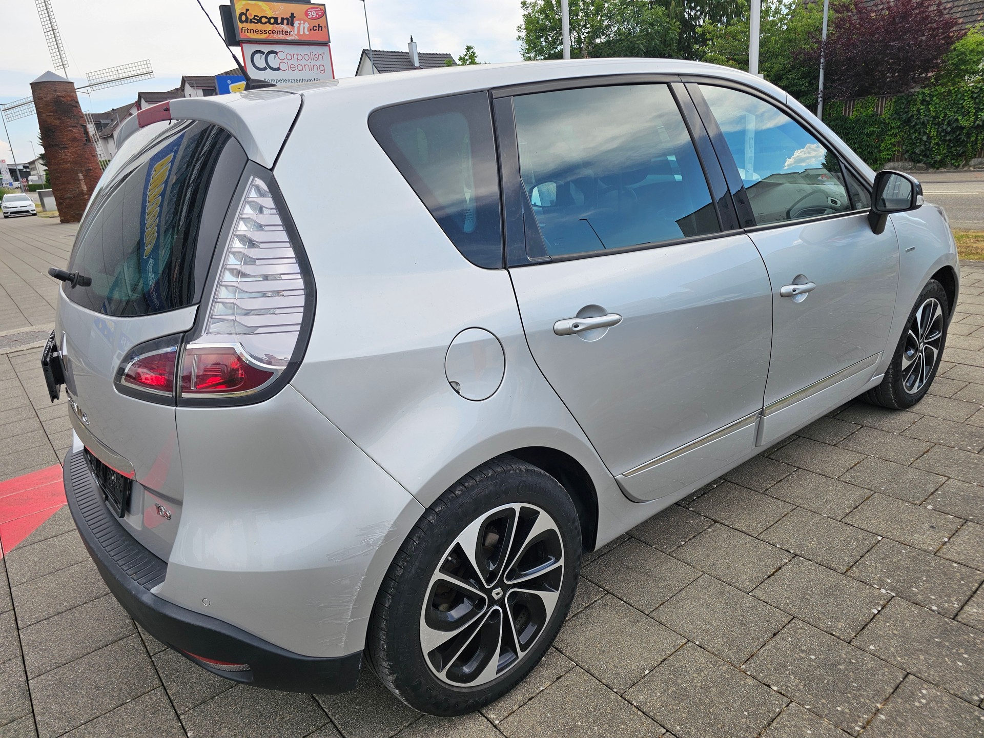 RENAULT Scénic 1.5 dCi Limited EDC-image-3