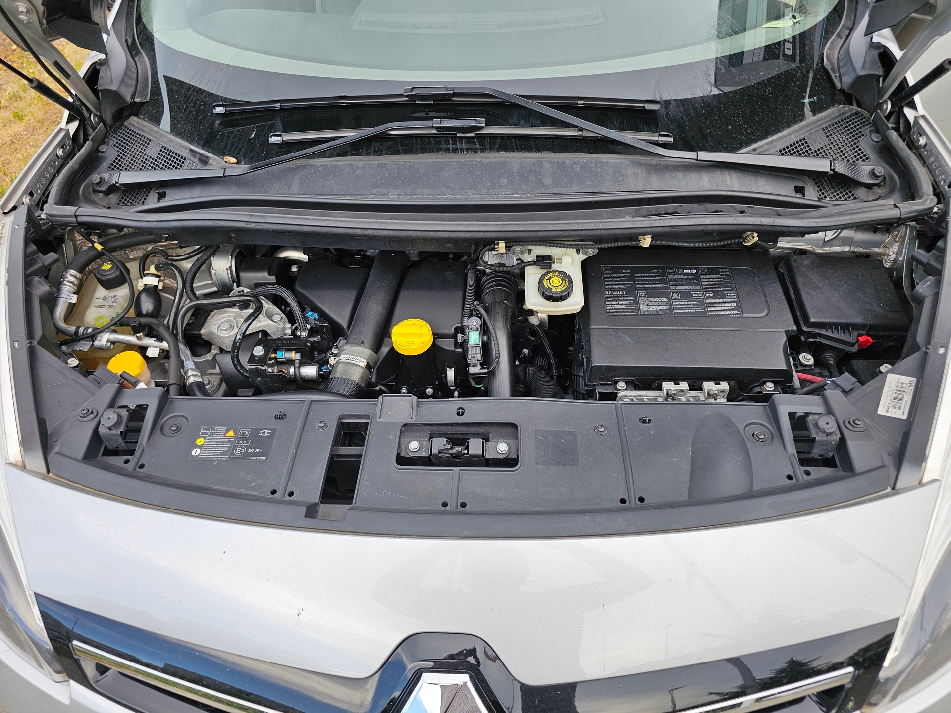 RENAULT Scénic 1.5 dCi Limited EDC-image-15