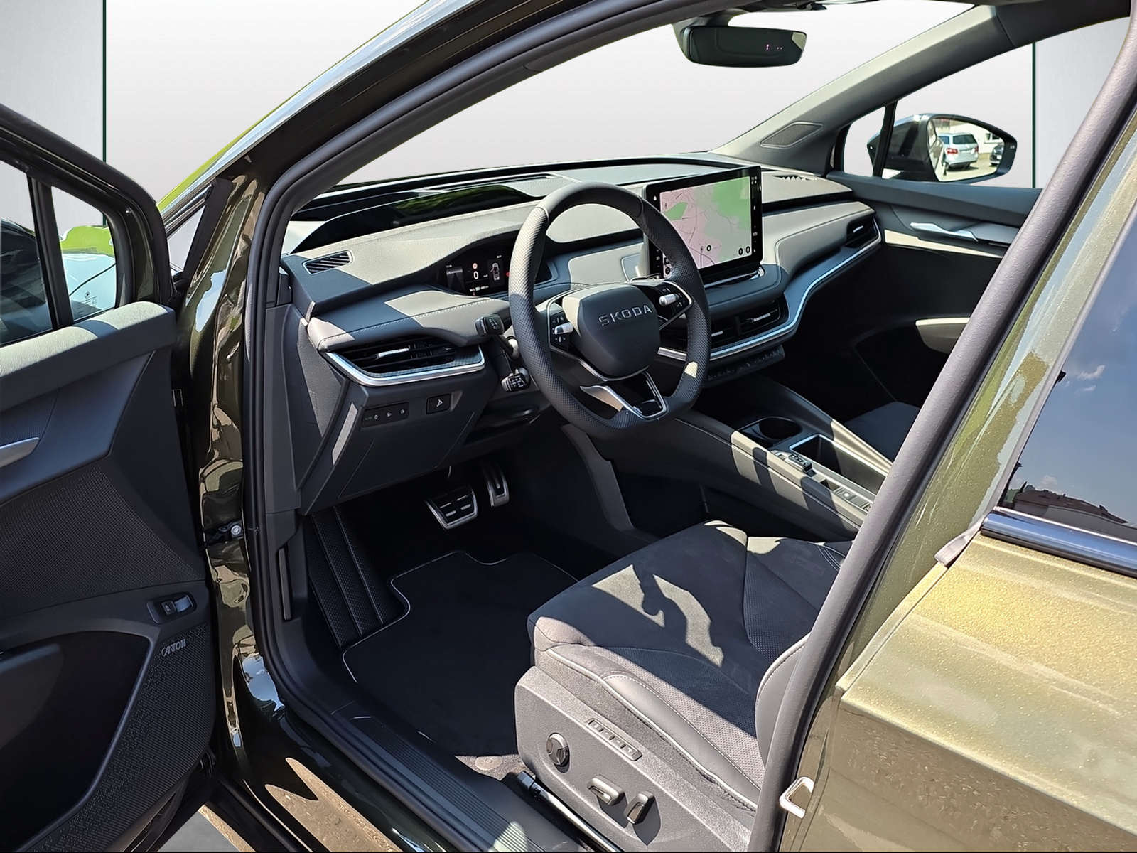 SKODA Enyaq 85x Sportline 4x4-image-5