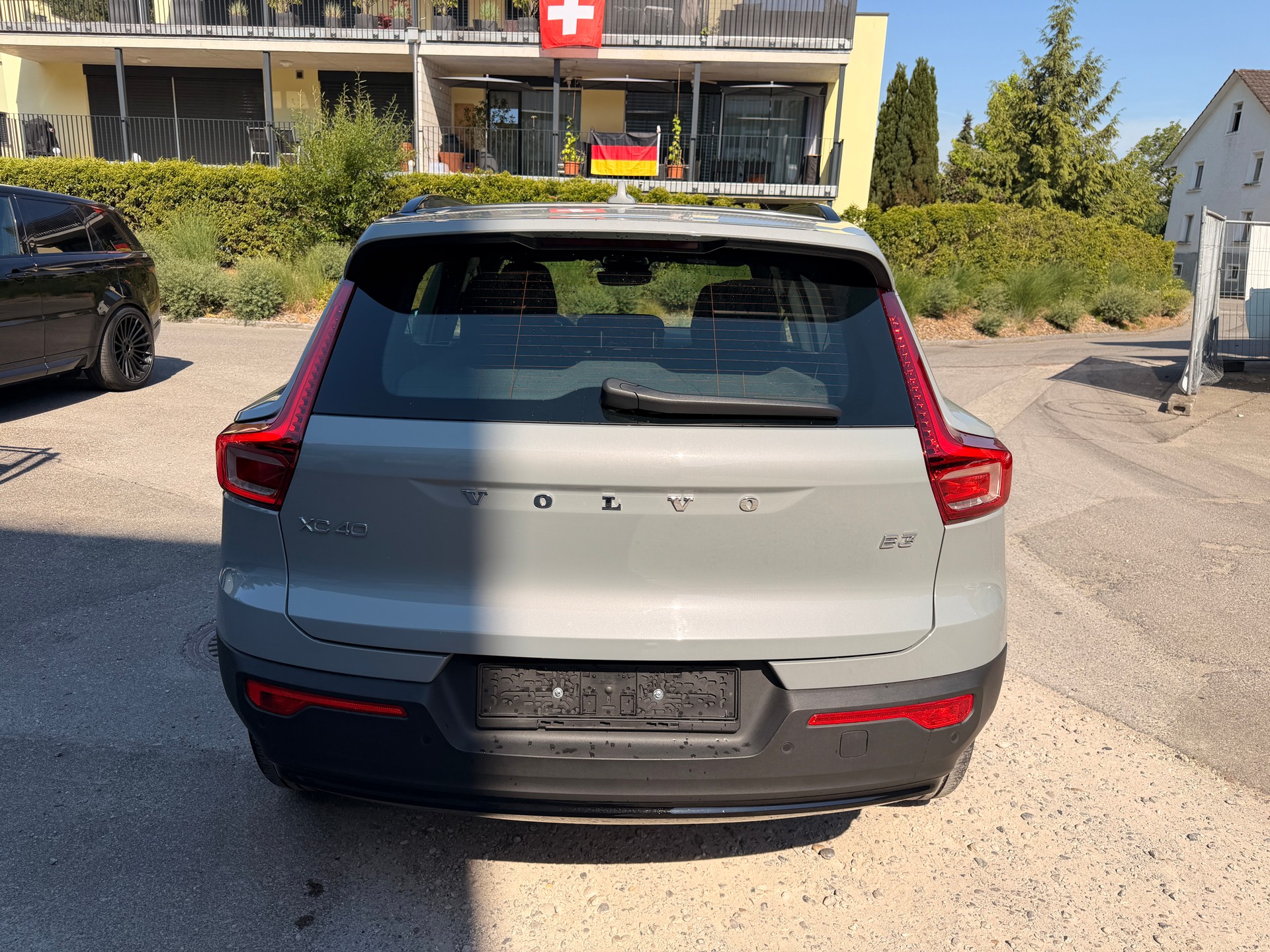 VOLVO XC40 B3 Benzin Mild Hybrid Plus Dark DCT-image-7