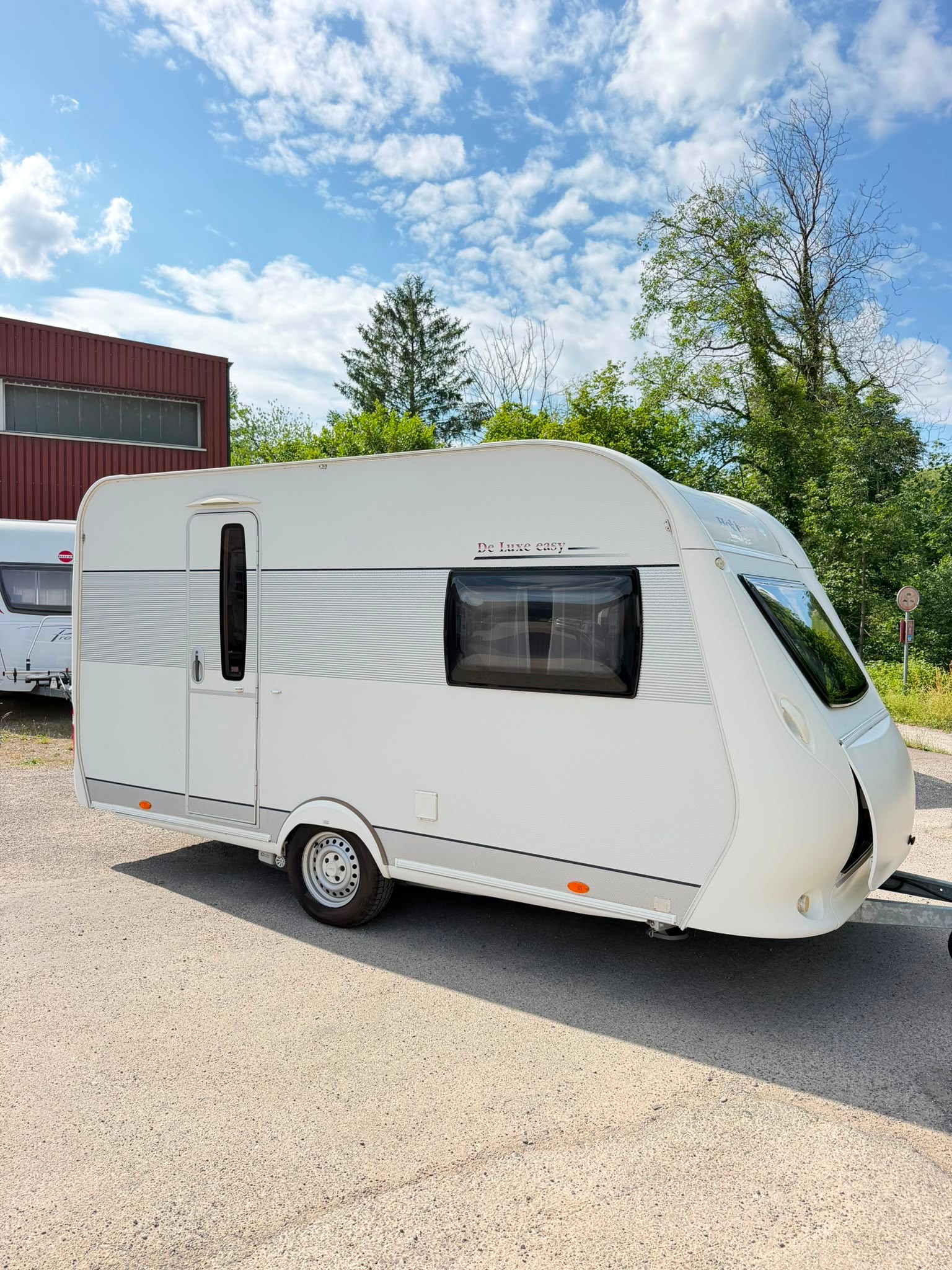 HOBBY 30 EG Deluxe 400 TB MFK Gas Neu-showroom-element-2
