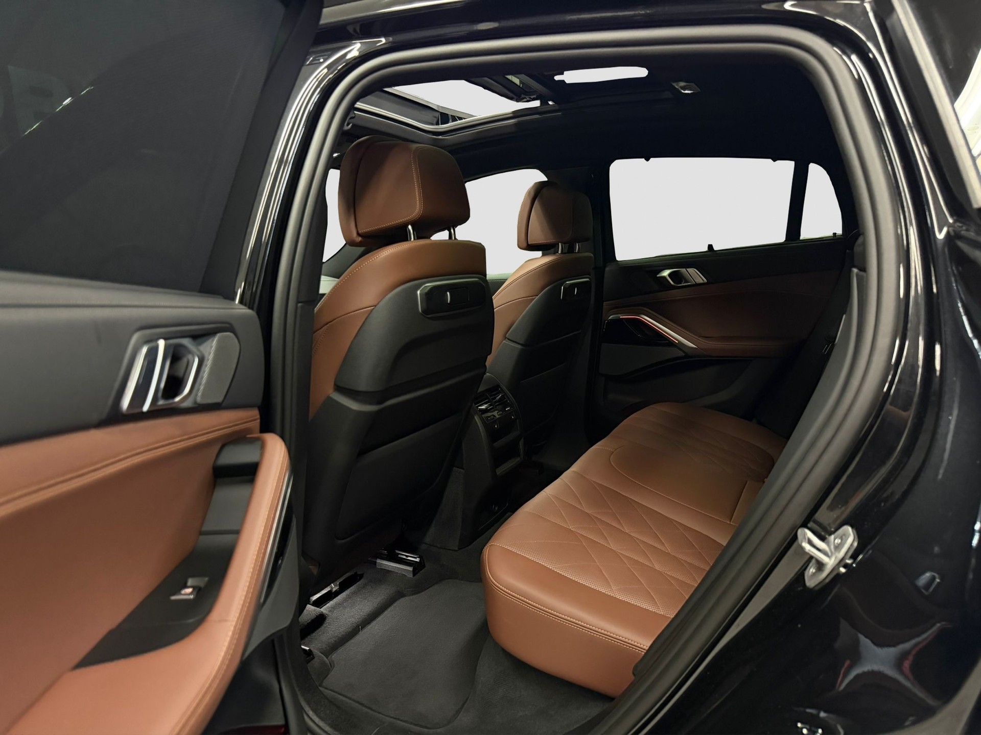BMW X6 xDrive 48V 40d Steptronic M Sport-image-12
