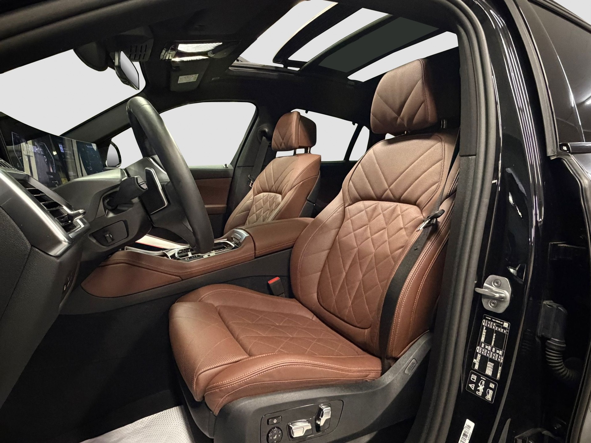 BMW X6 xDrive 48V 40d Steptronic M Sport-image-8