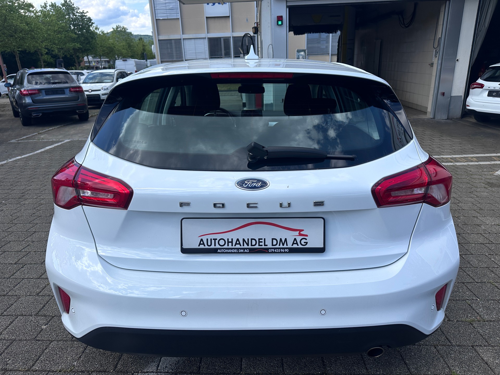 FORD Focus 1.5 TDCi Cool Connect Automatic-image-4