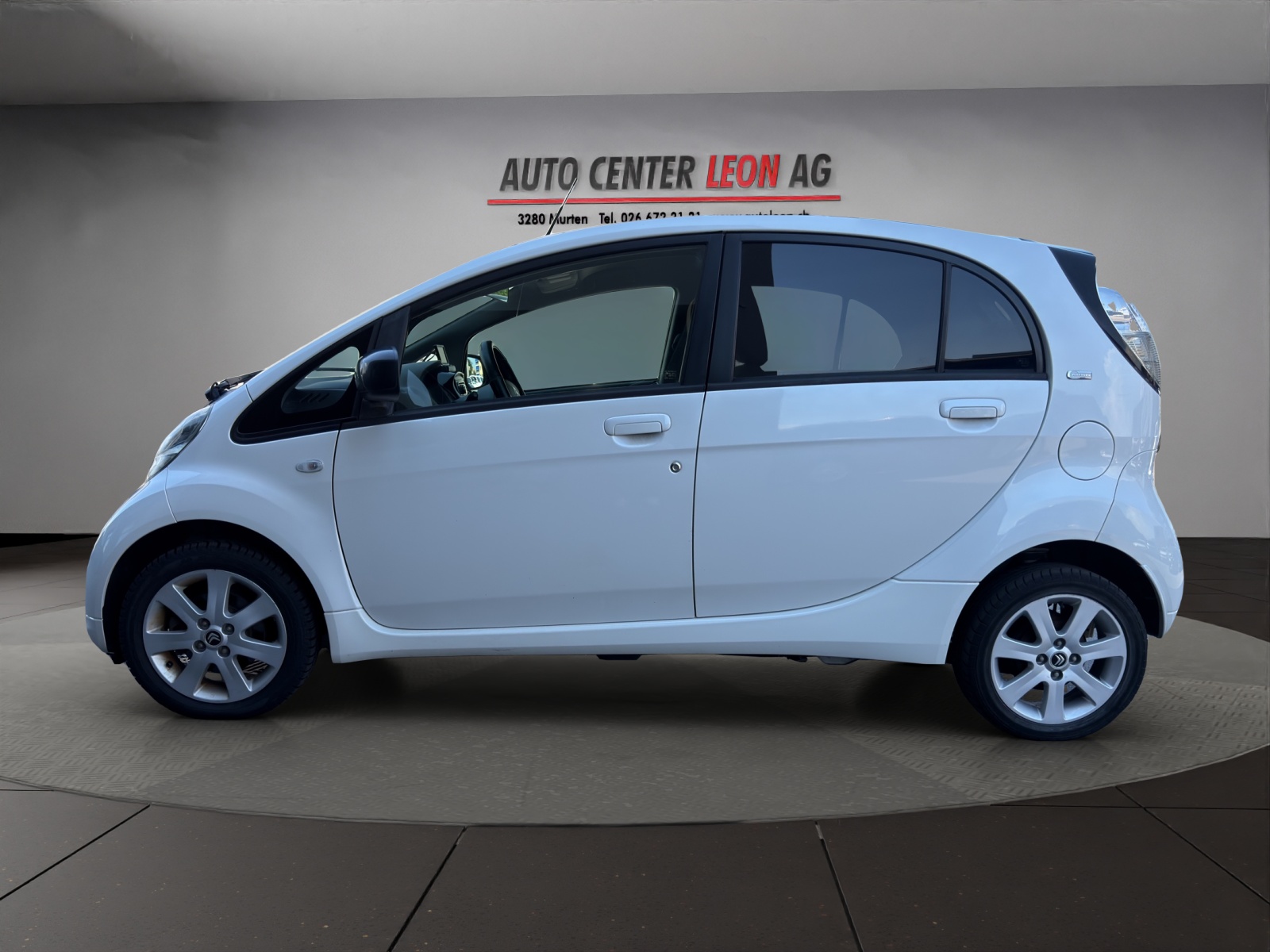 CITROEN C-Zero-showroom-element-2