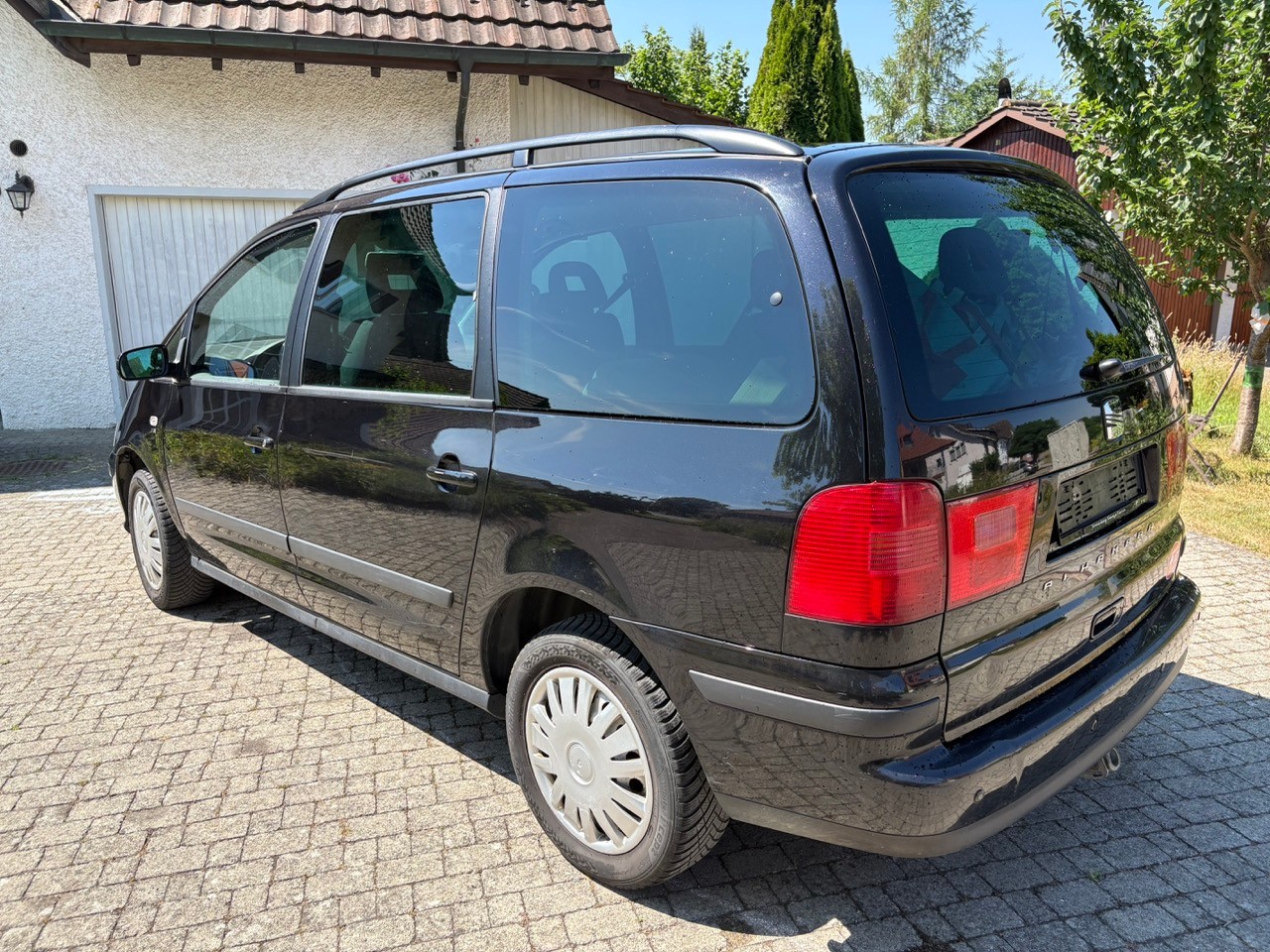 SEAT 1.9 TDI Reference-image-2