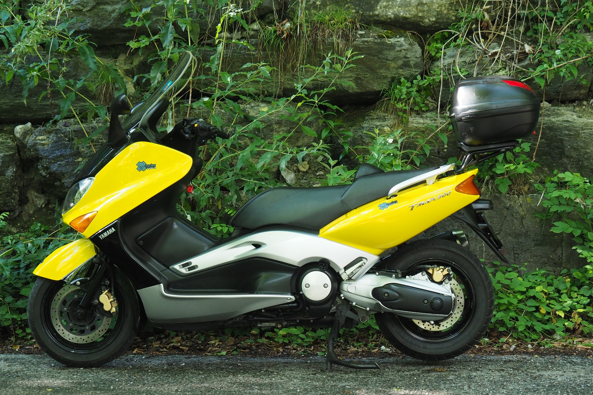 YAMAHA T-MAX XP 500-showroom-element-1