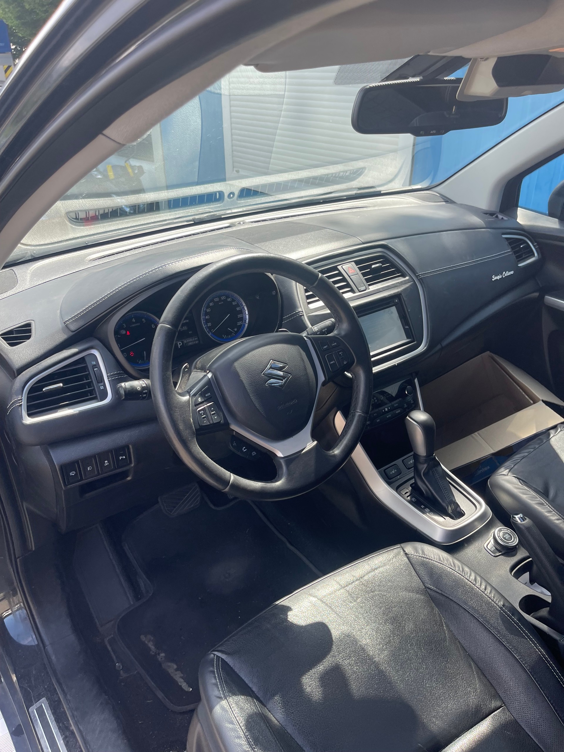 SUZUKI SX4 S-Cross 1.6 16V Sergio Cellano 4WD CVT7-image-10