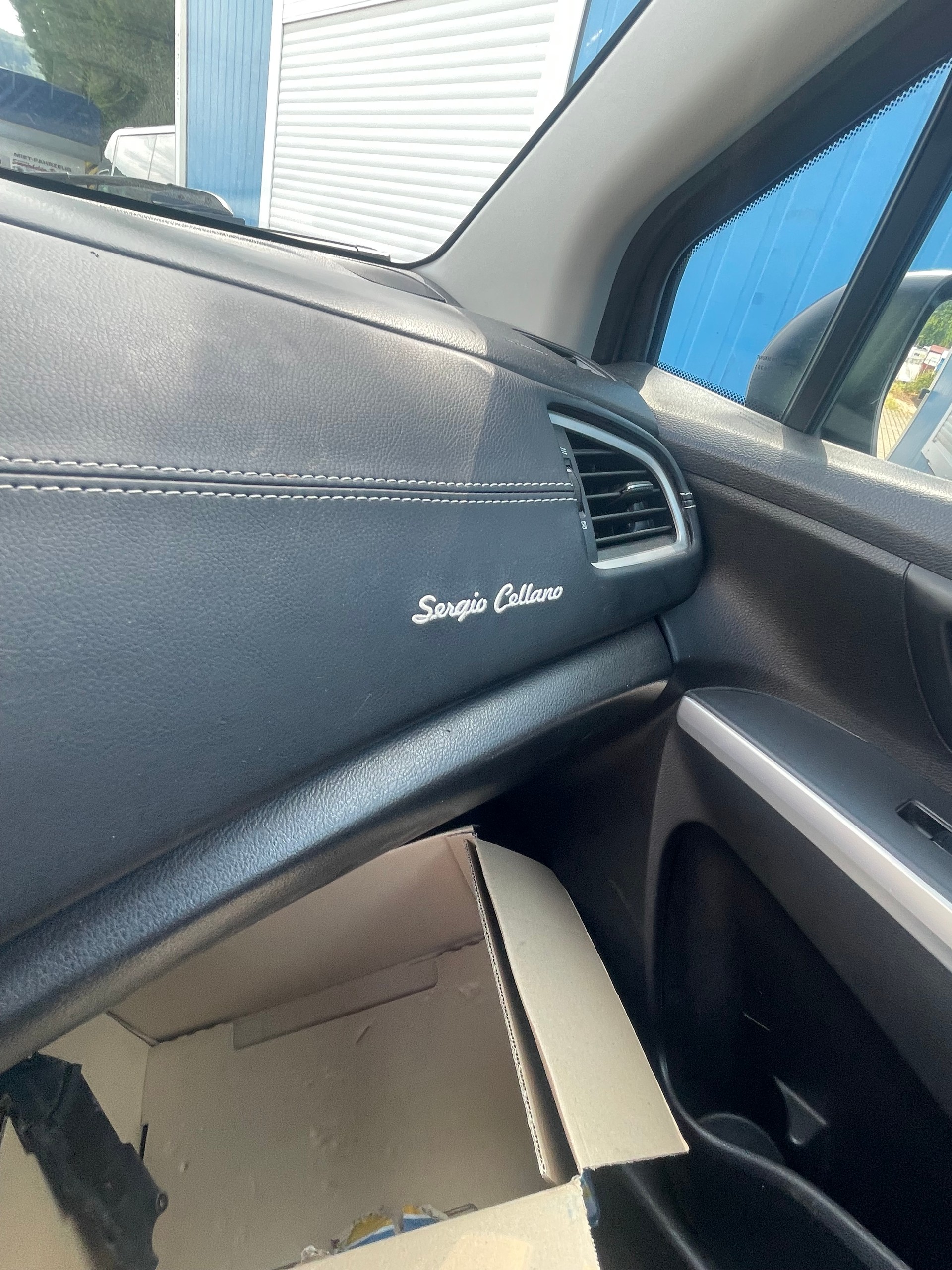 SUZUKI SX4 S-Cross 1.6 16V Sergio Cellano 4WD CVT7-image-11