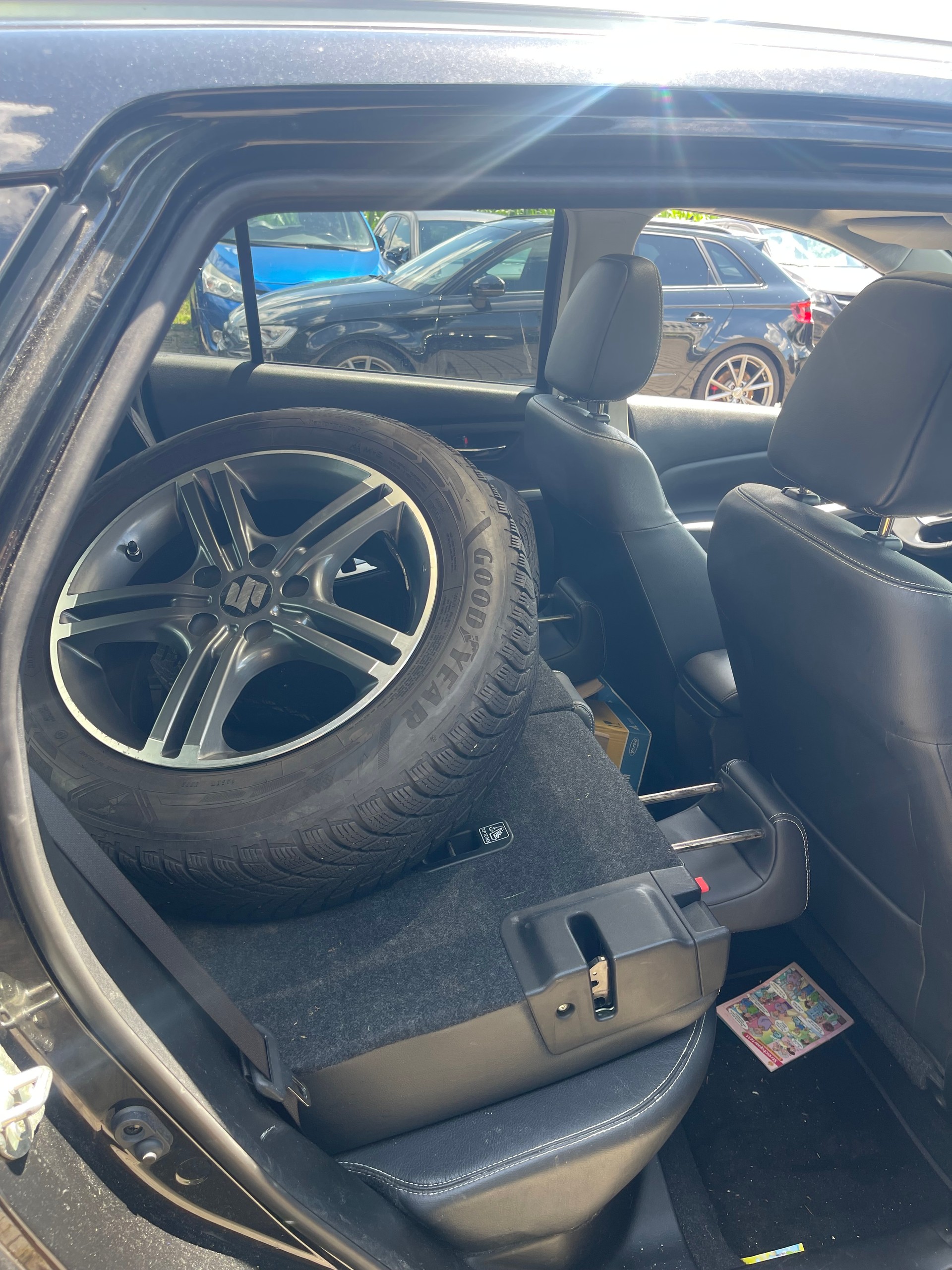 SUZUKI SX4 S-Cross 1.6 16V Sergio Cellano 4WD CVT7-image-4