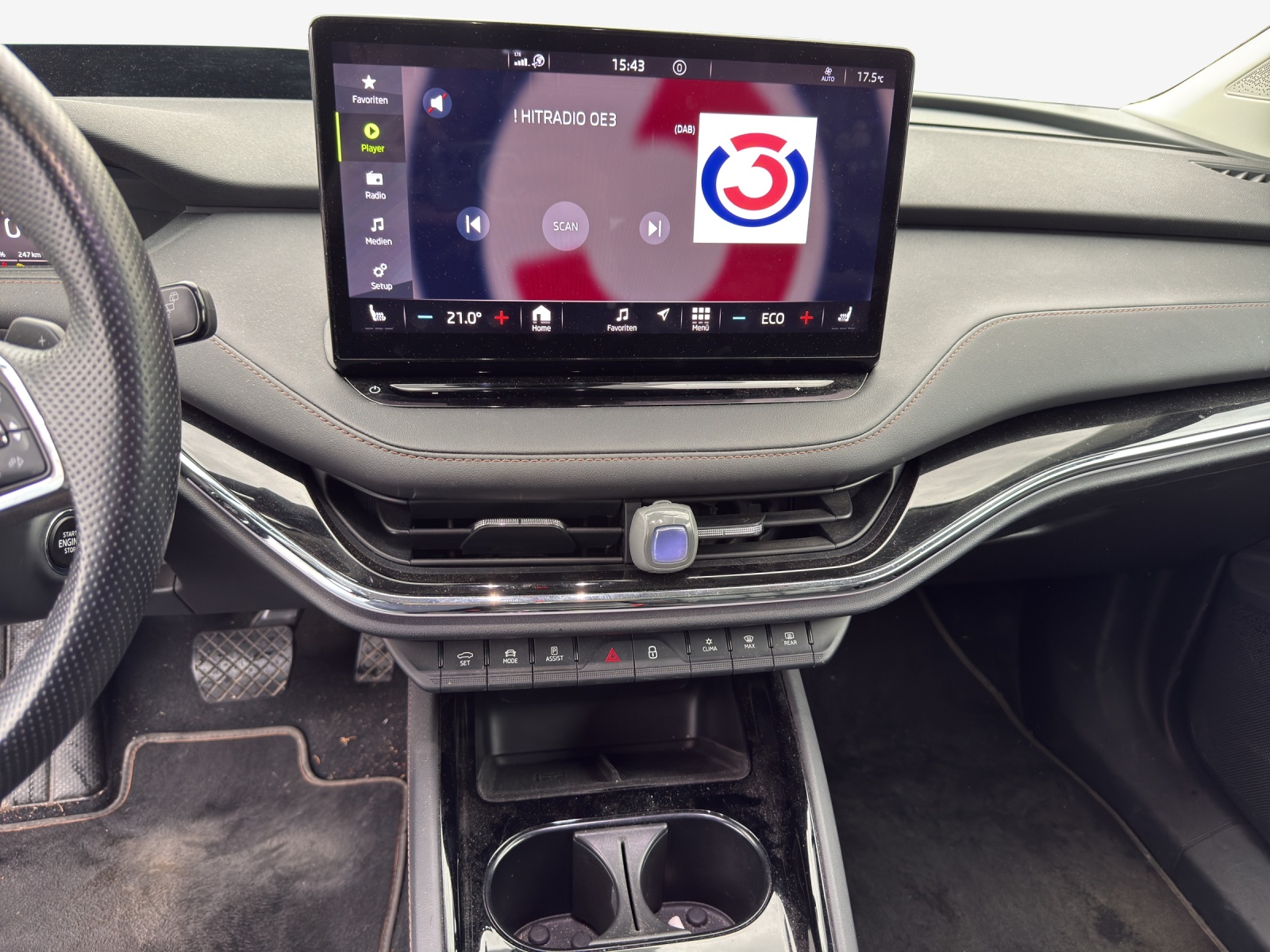 SKODA Enyaq iV 80-image-7