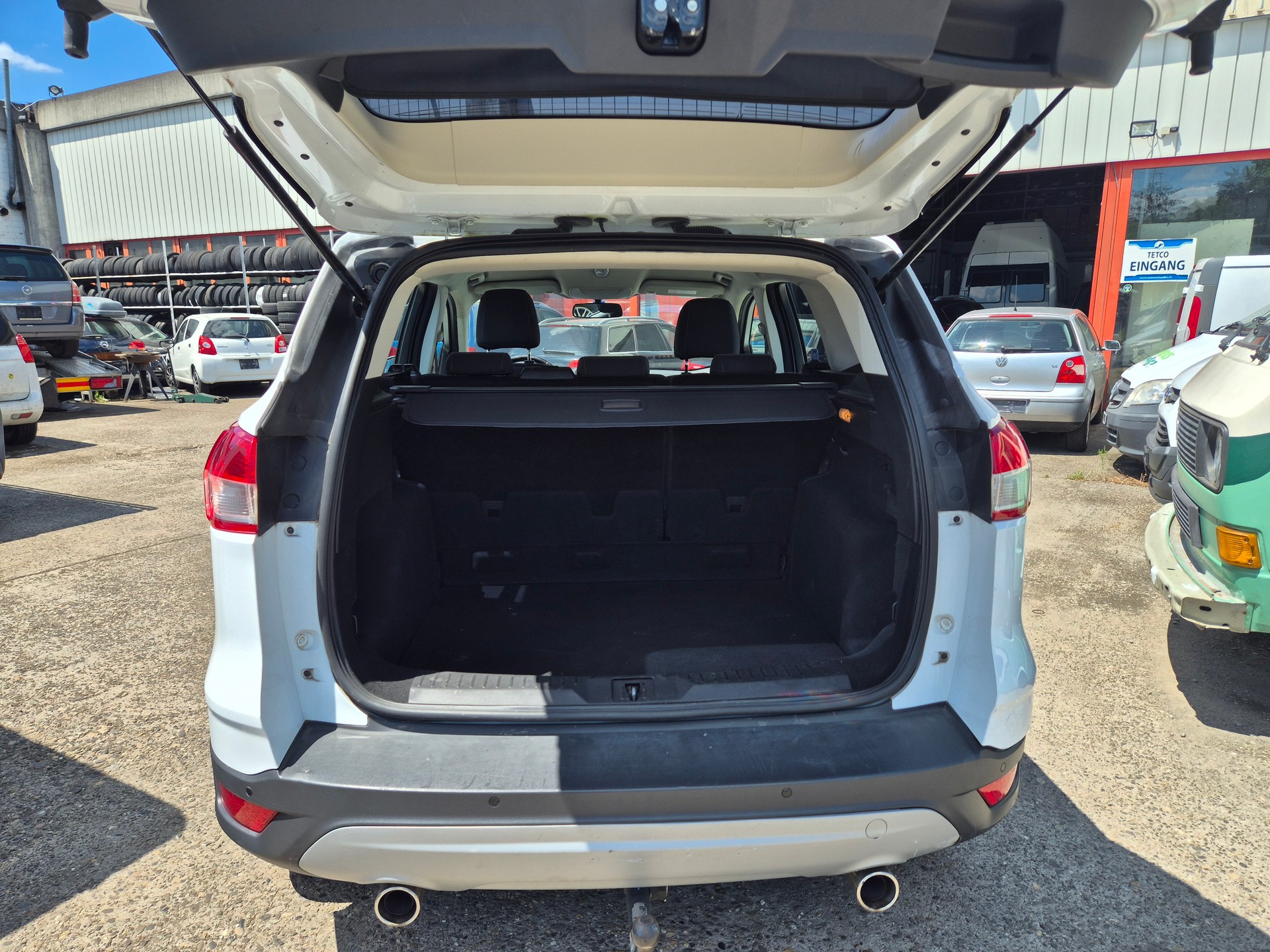 FORD Kuga 2.0 TDCi Carving 4WD PowerShift-image-10