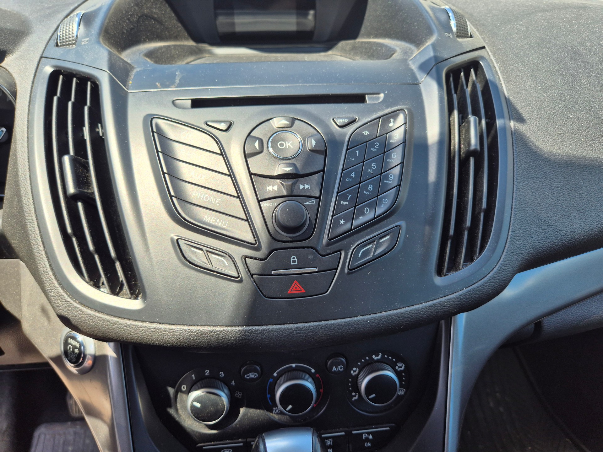 FORD Kuga 2.0 TDCi Carving 4WD PowerShift-image-12
