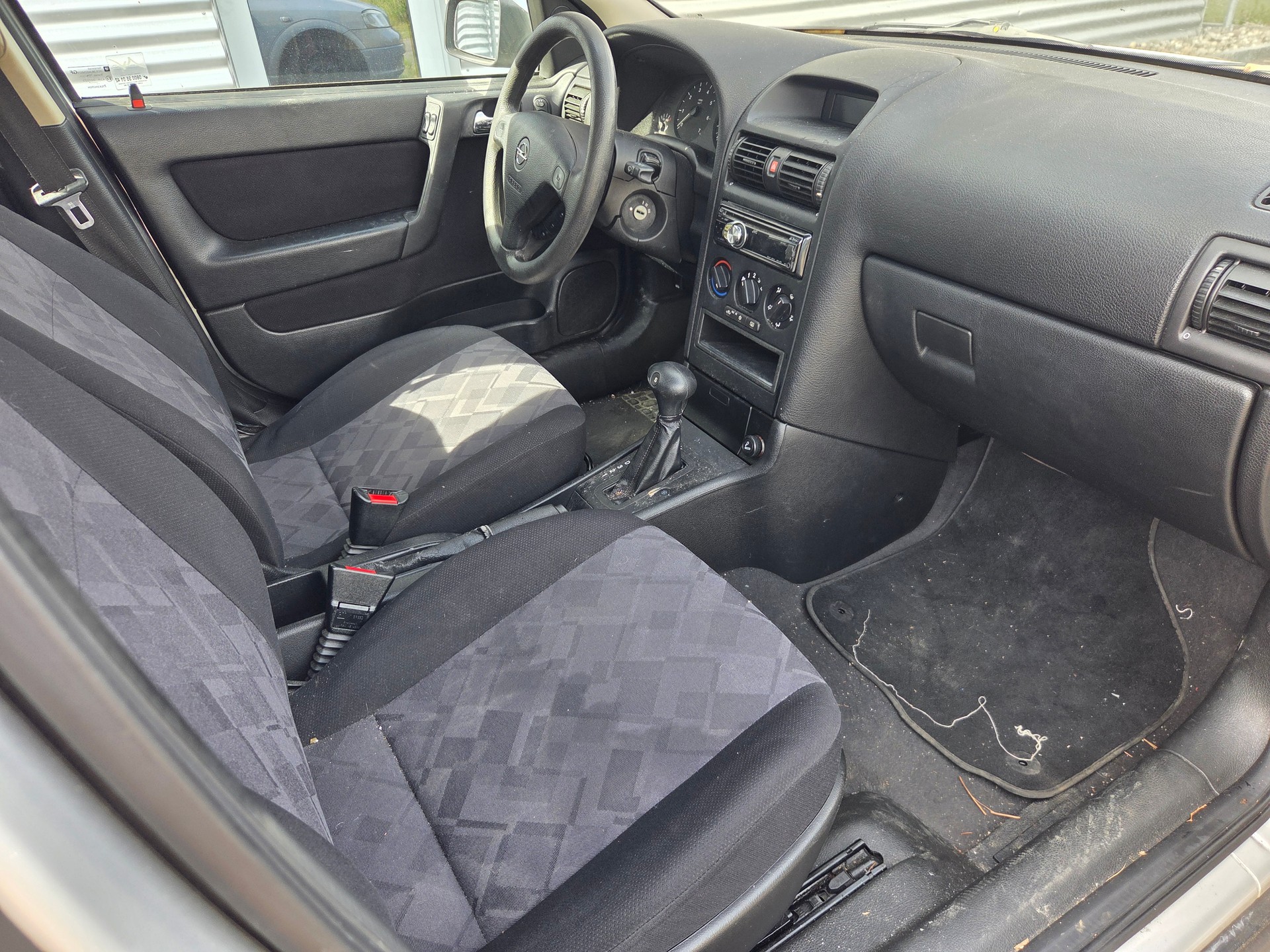 OPEL ASTRA-image-5