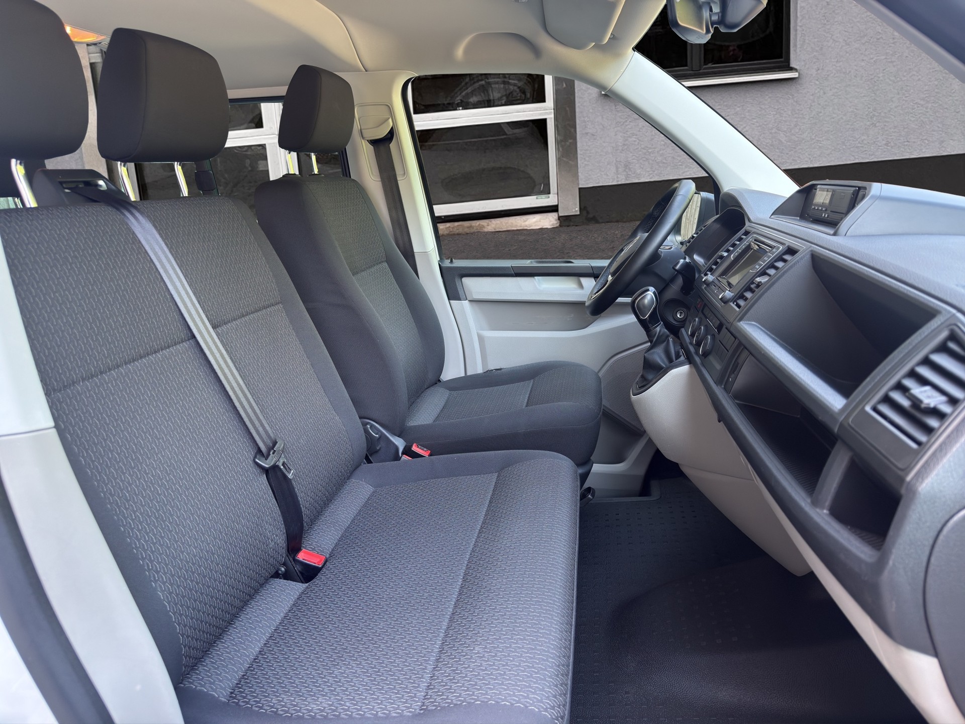 VW T6 Caravelle 2.0 TDI Trendline Liberty DSG-image-15