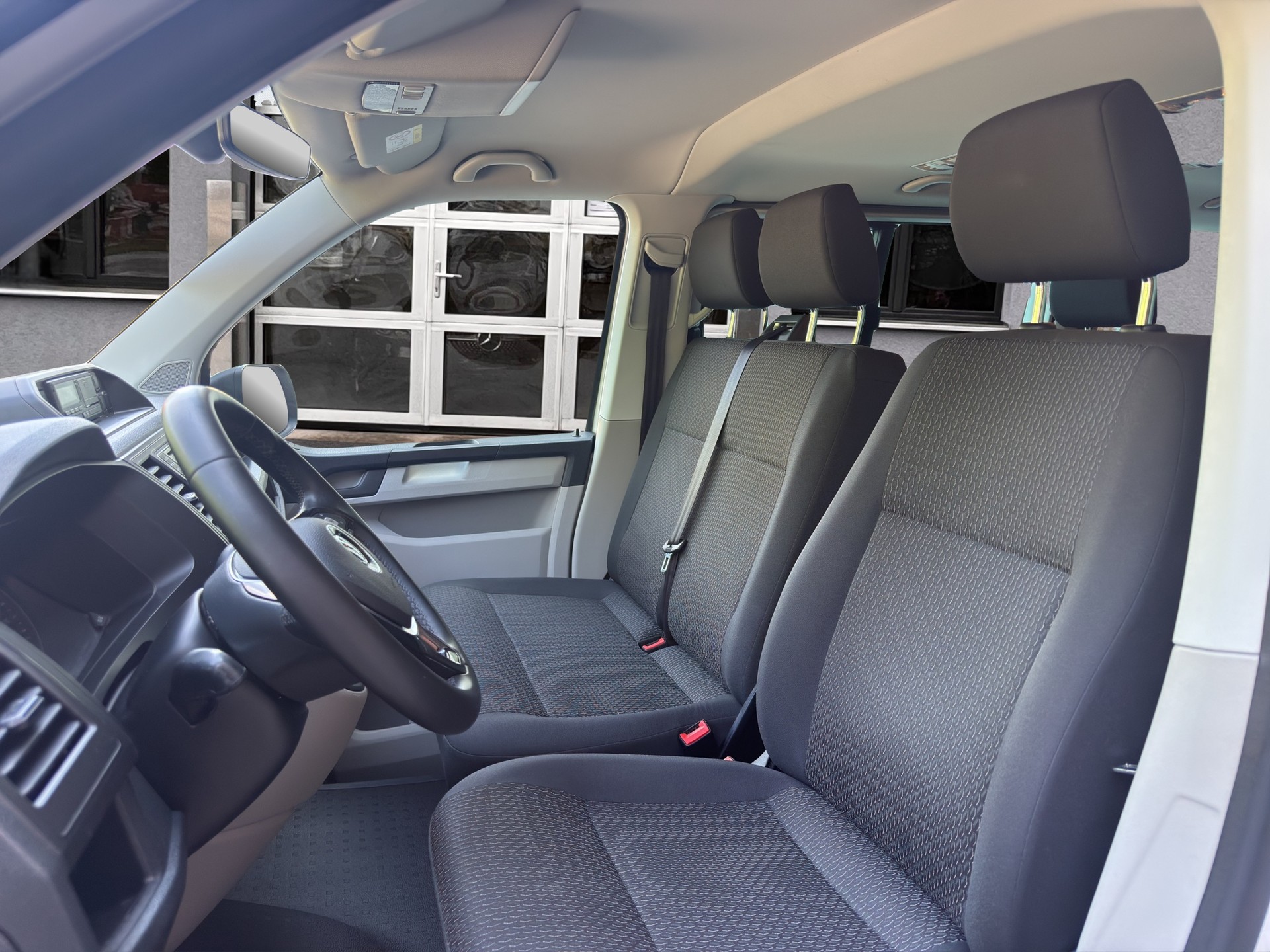 VW T6 Caravelle 2.0 TDI Trendline Liberty DSG-image-14