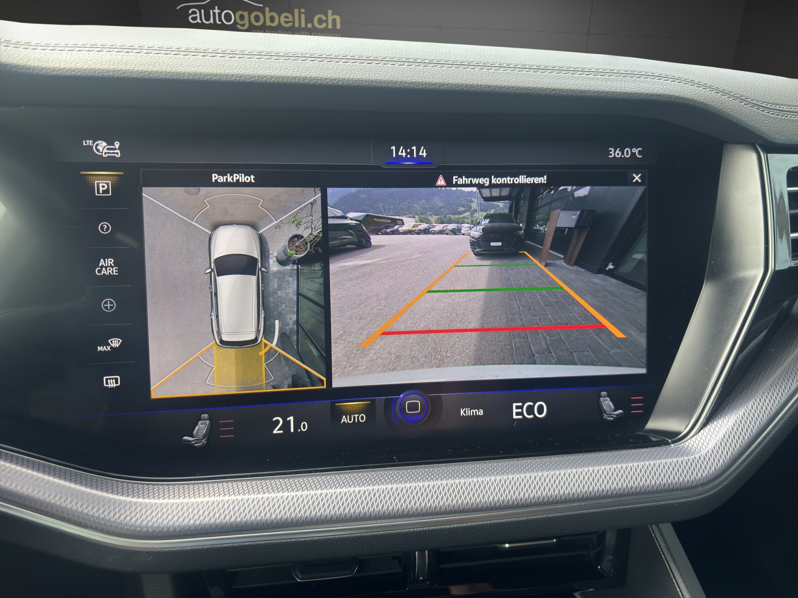 VW Touareg 3.0 TSI eHybrid R Tiptronic-image-6