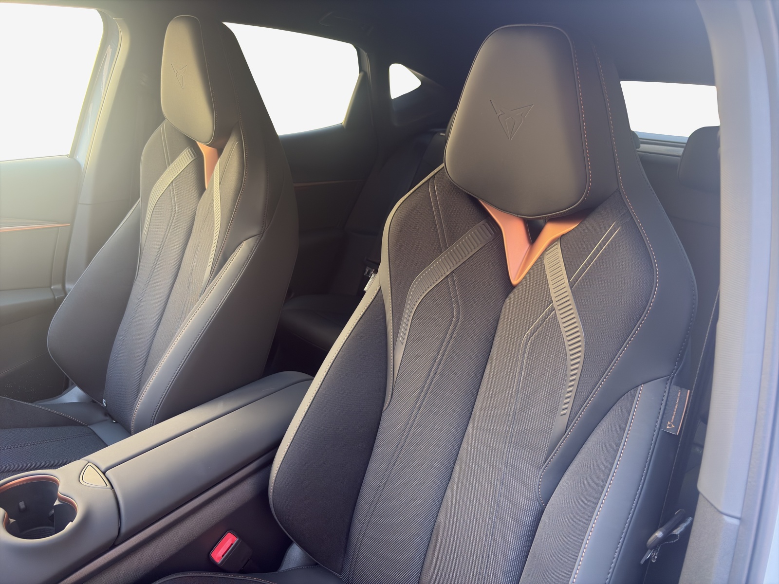 CUPRA Tavascan Type 8 77 kWh VZ-image-14