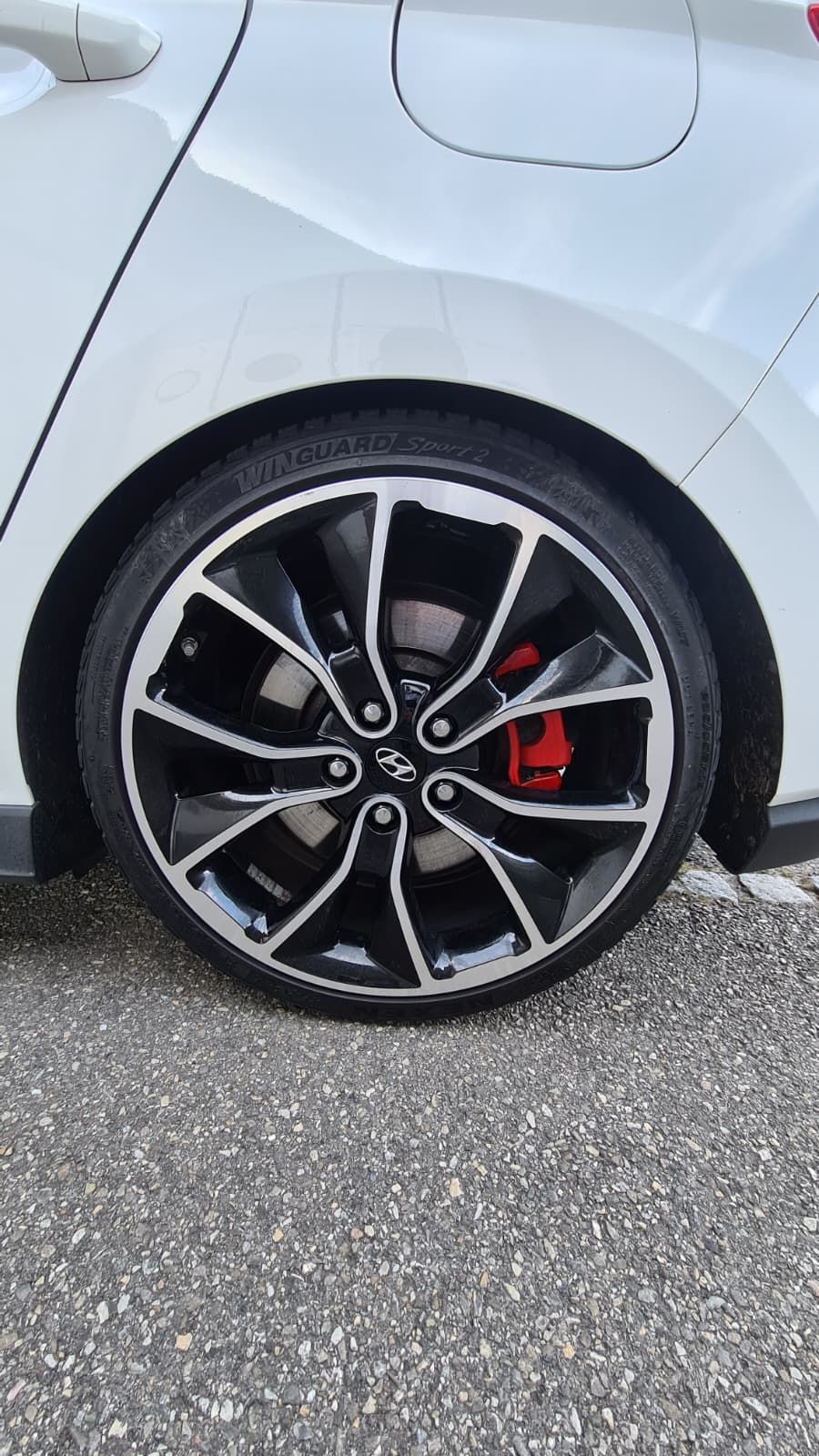 HYUNDAI i30 N 2.0 T-GDi ** Teil-Leder ** Gr-Navi ** RF-Kamera ** Sitzmemory ** Lenkrad-Heizung ** Frisch Ab MFK & Service **-image-20