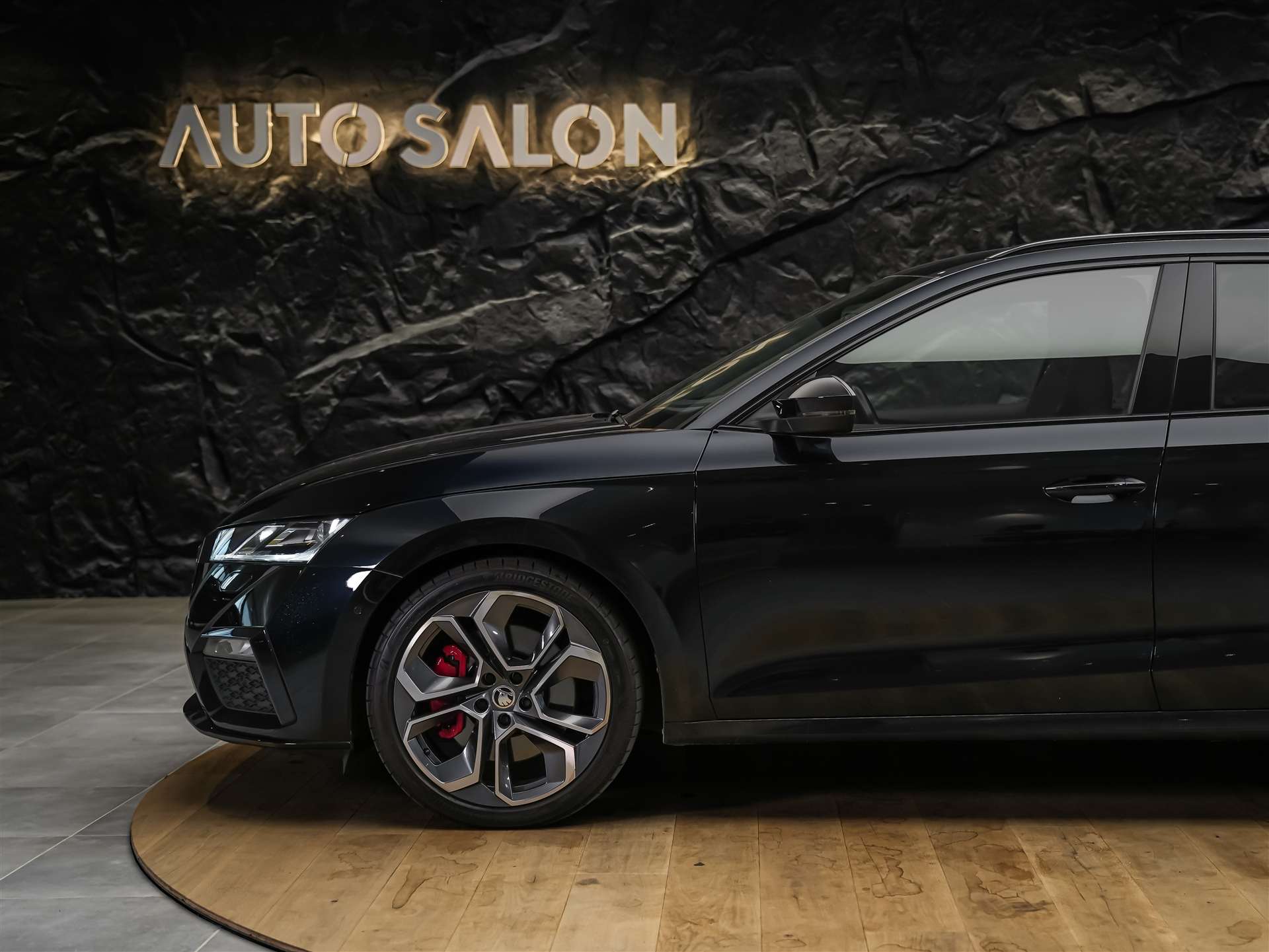 SKODA Octavia Combi 2.0 TSI DSG RS *Abstandsregler*Massage*Standheizung*-image-16