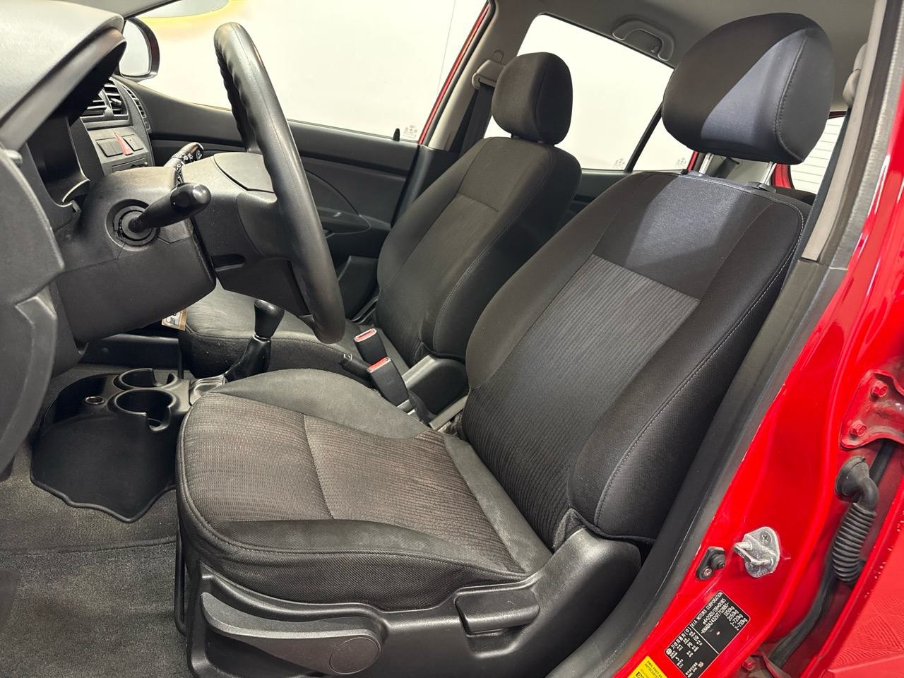 KIA Picanto 1.1 Classic-image-3