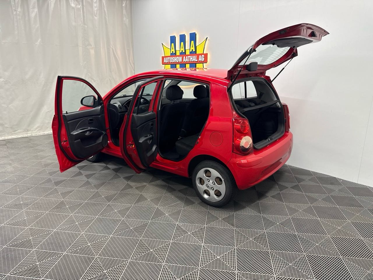 KIA Picanto 1.1 Classic-image-7