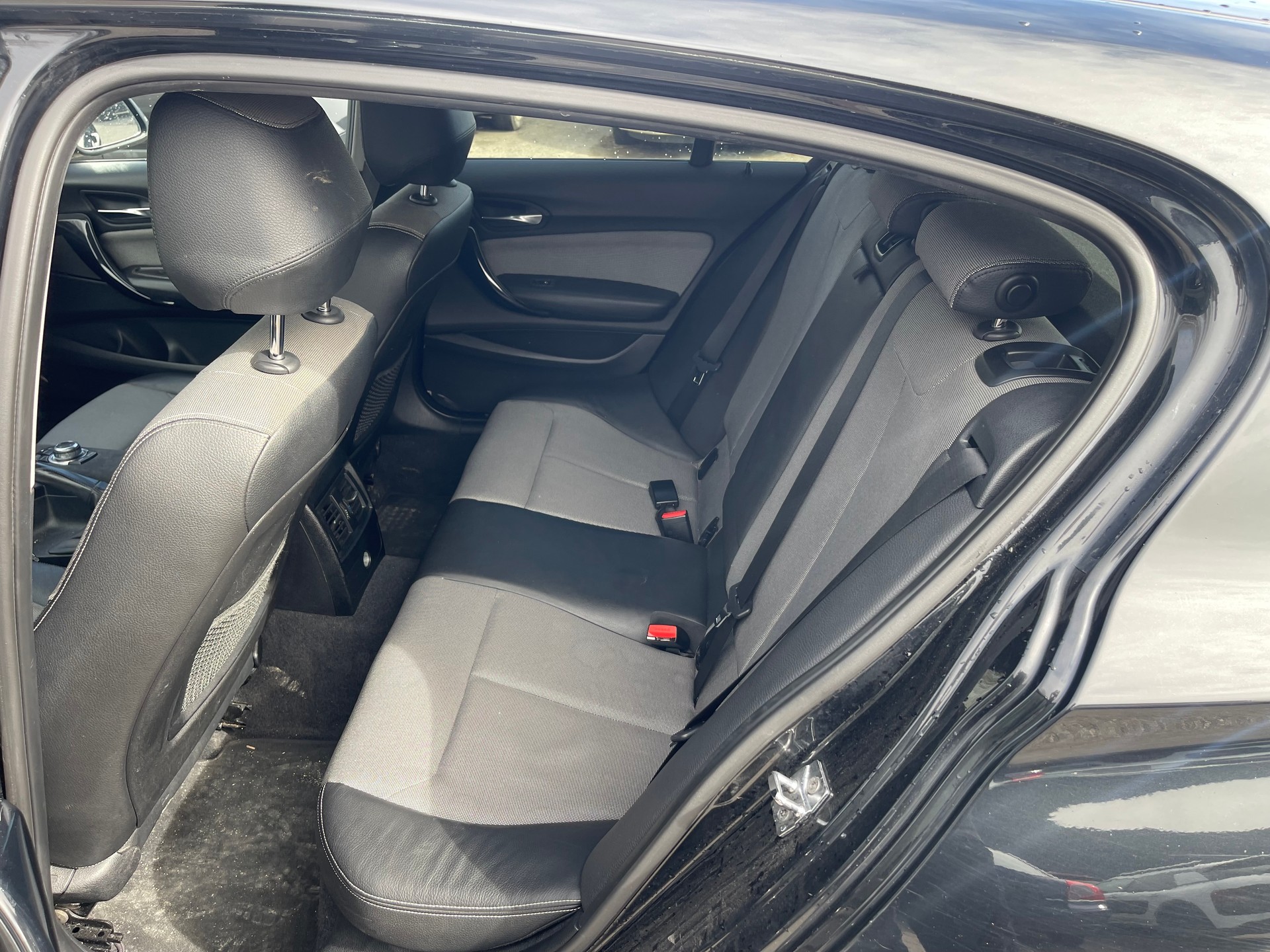 BMW 120d-image-6