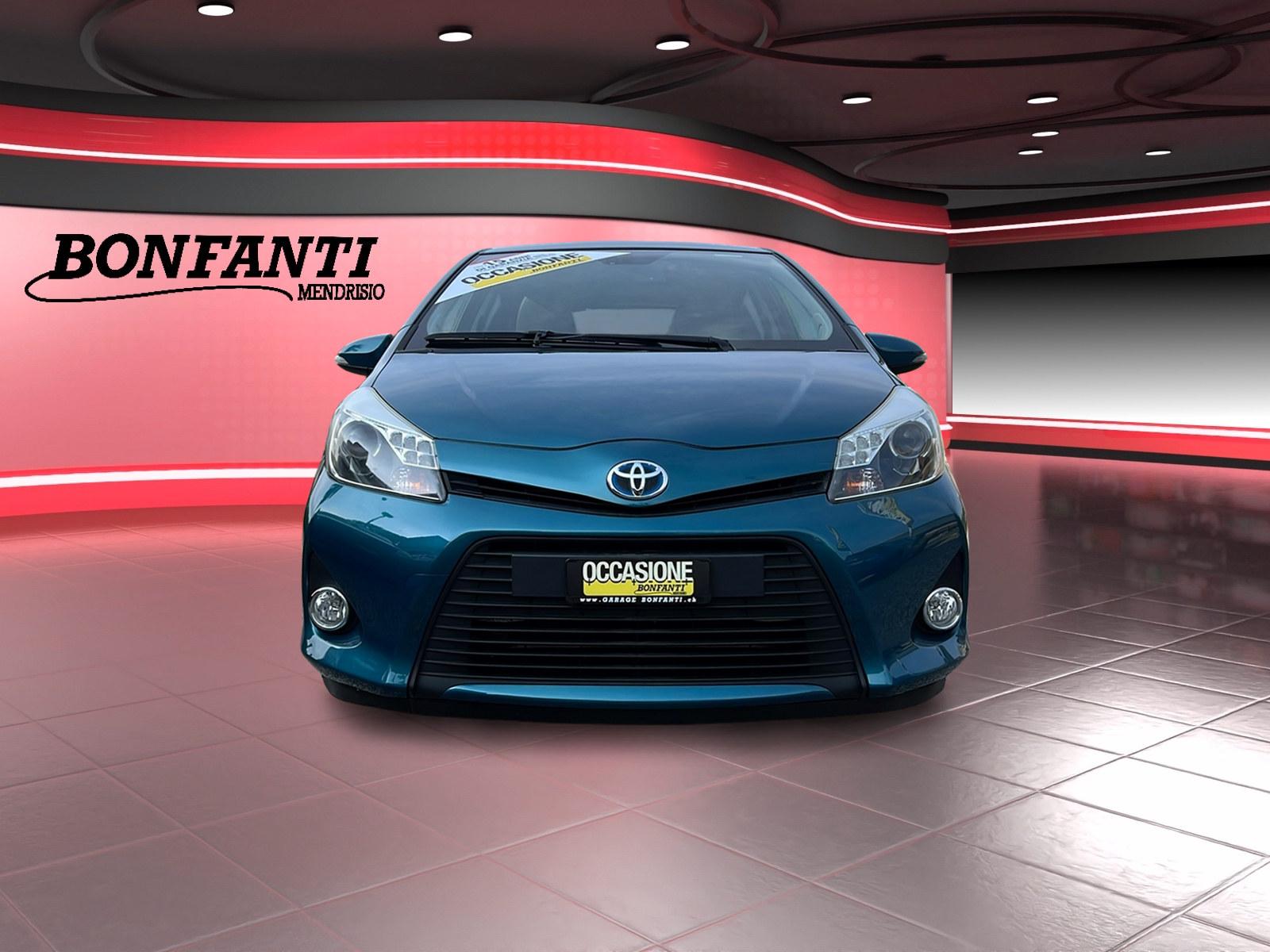 TOYOTA Yaris 1.5 VVT-i HSD Sol Premium-image-1