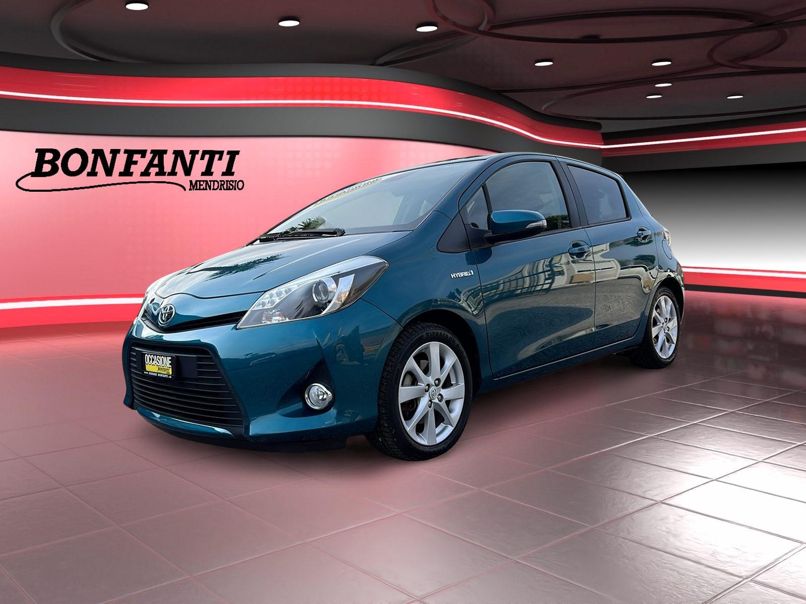 TOYOTA Yaris 1.5 VVT-i HSD Sol Premium-image-0