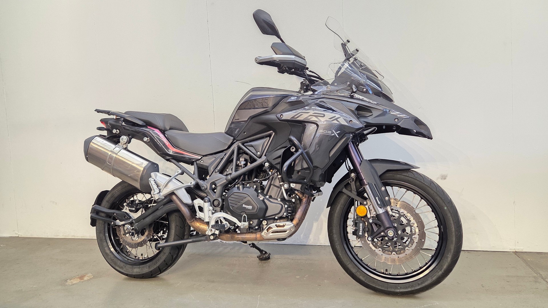 BENELLI TRK 502 X-showroom-element-2