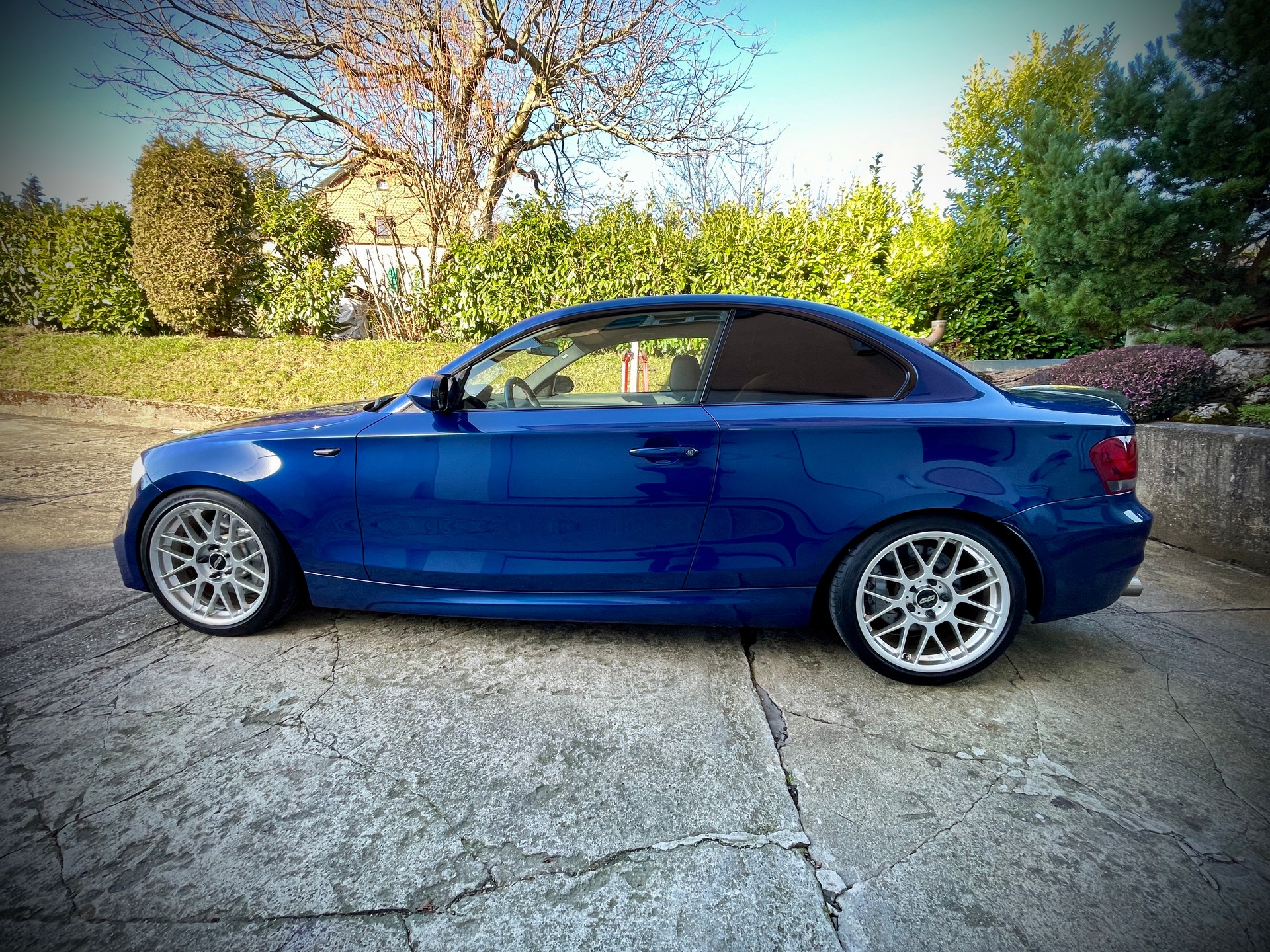 BMW 135i Coupé-image-2