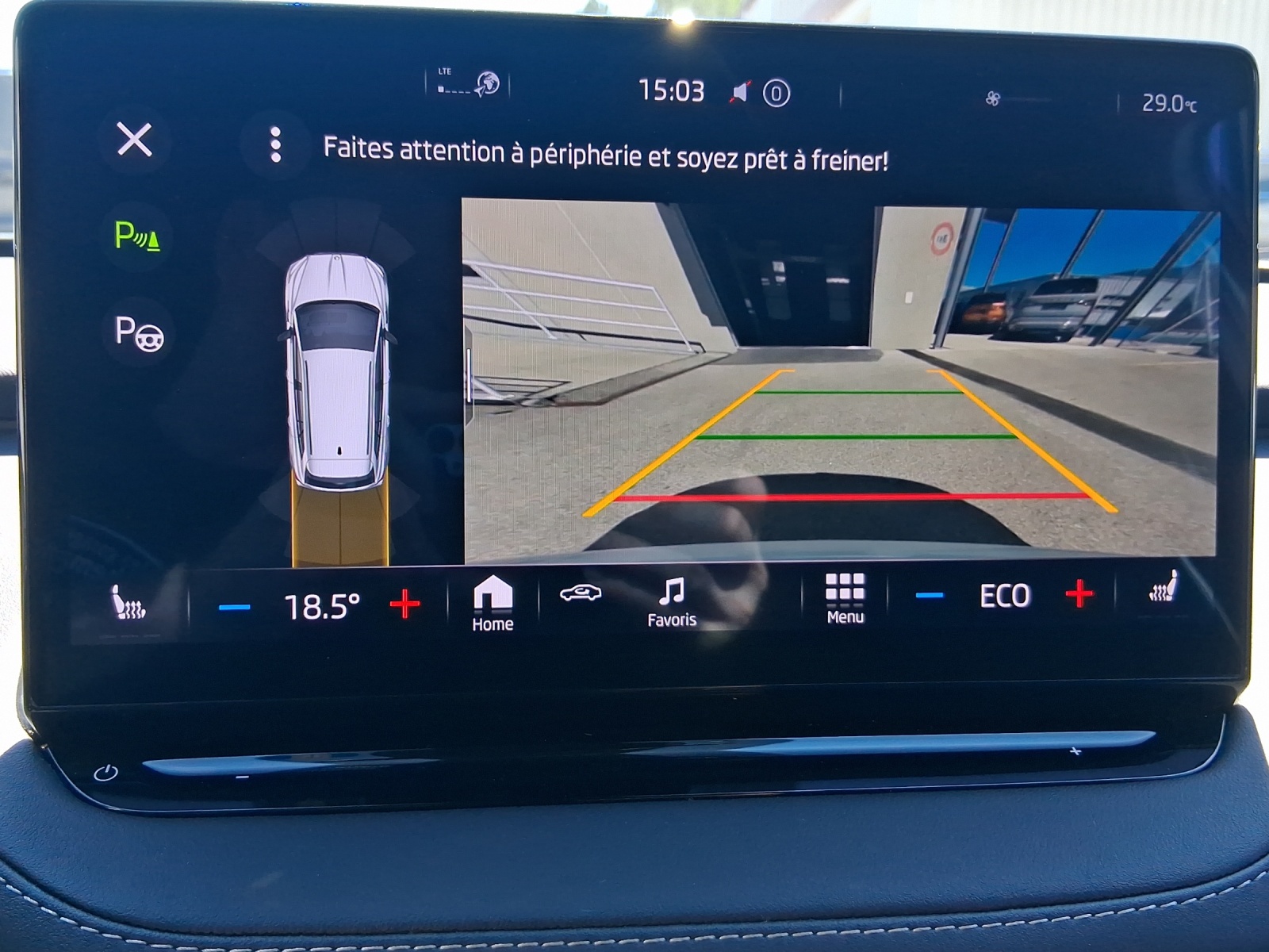 SKODA Enyaq iV 80x SportLine-image-11