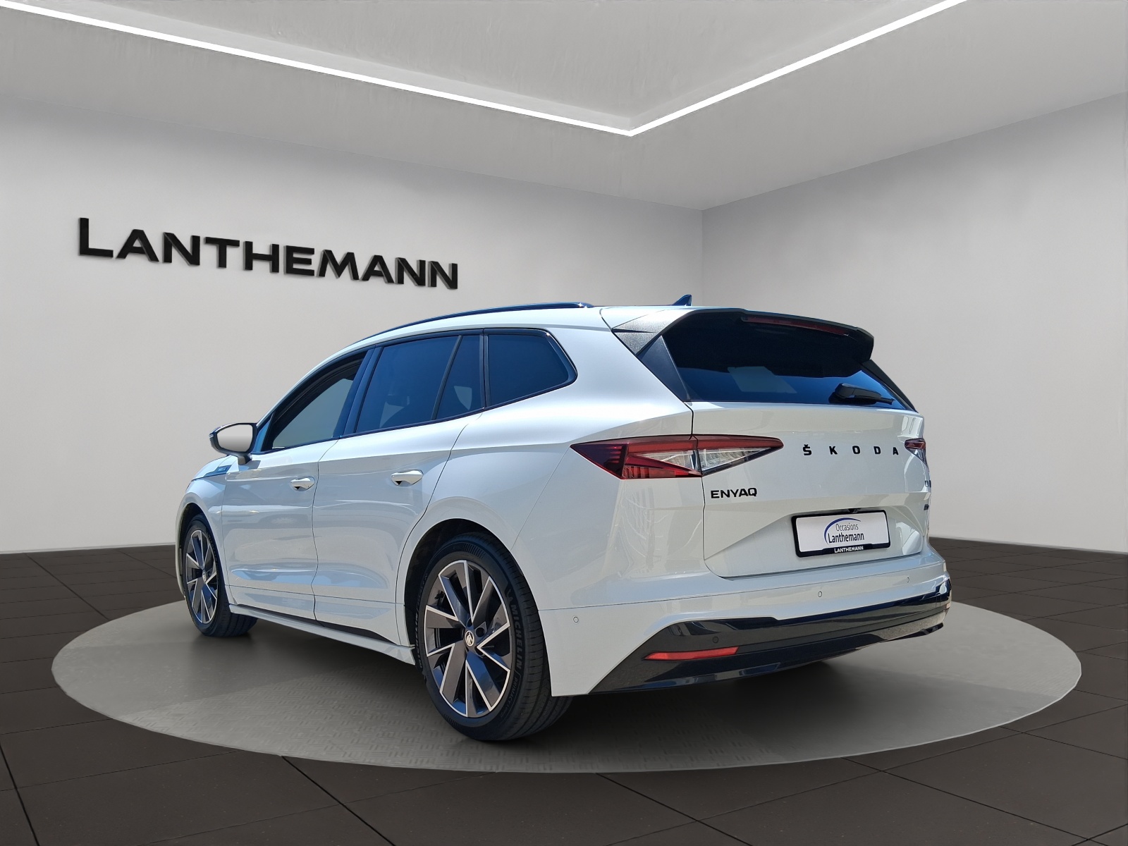 SKODA Enyaq iV 80x SportLine-image-2