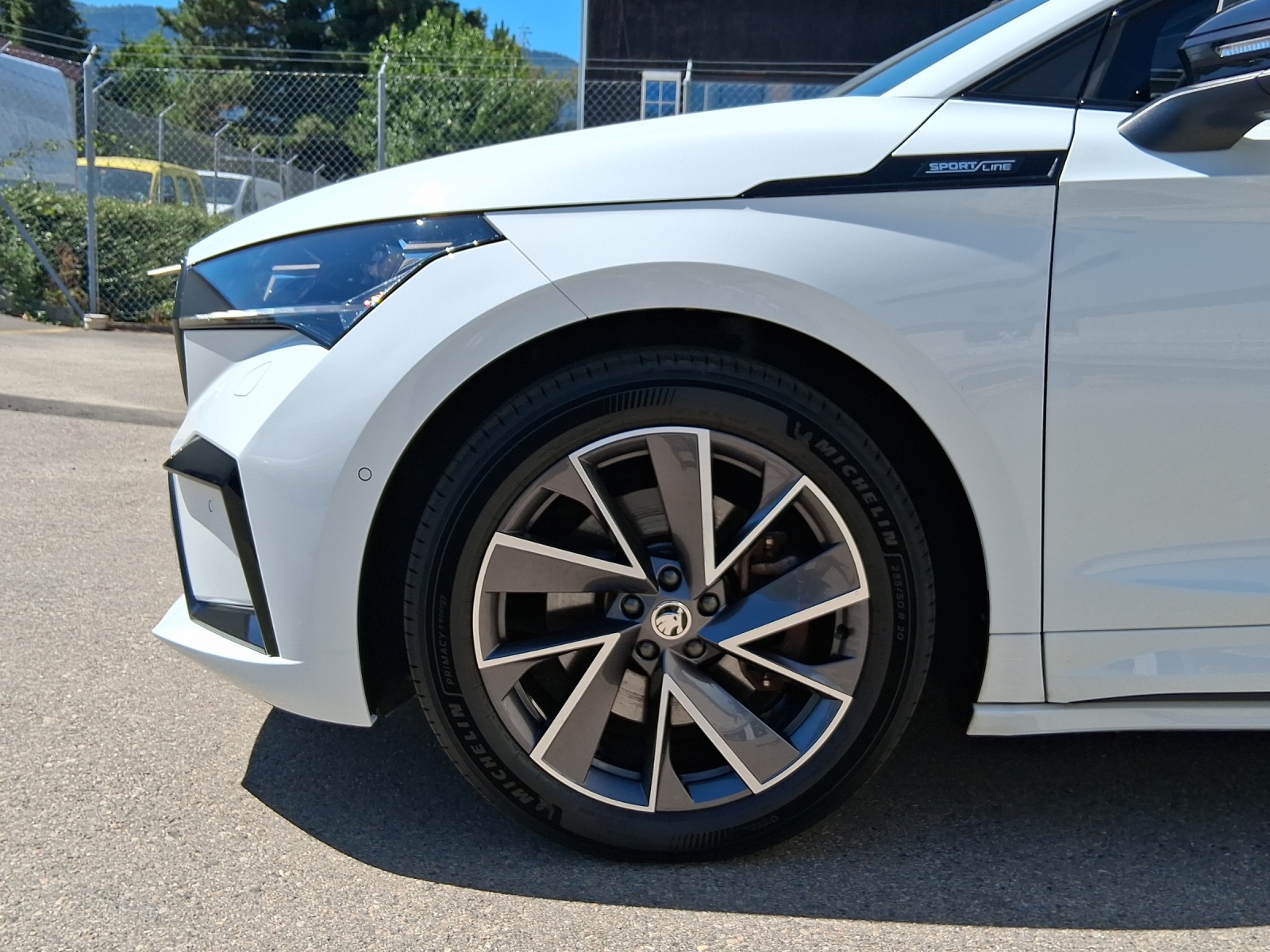 SKODA Enyaq iV 80x SportLine-image-7