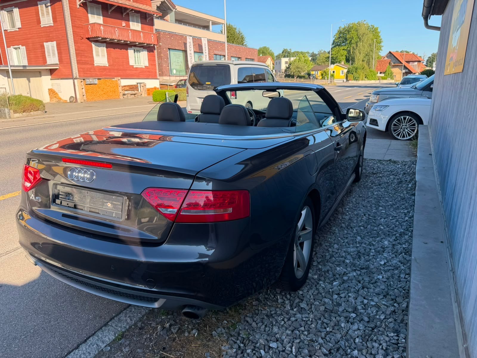 AUDI A5 Cabriolet 2.0 TFSI-image-5