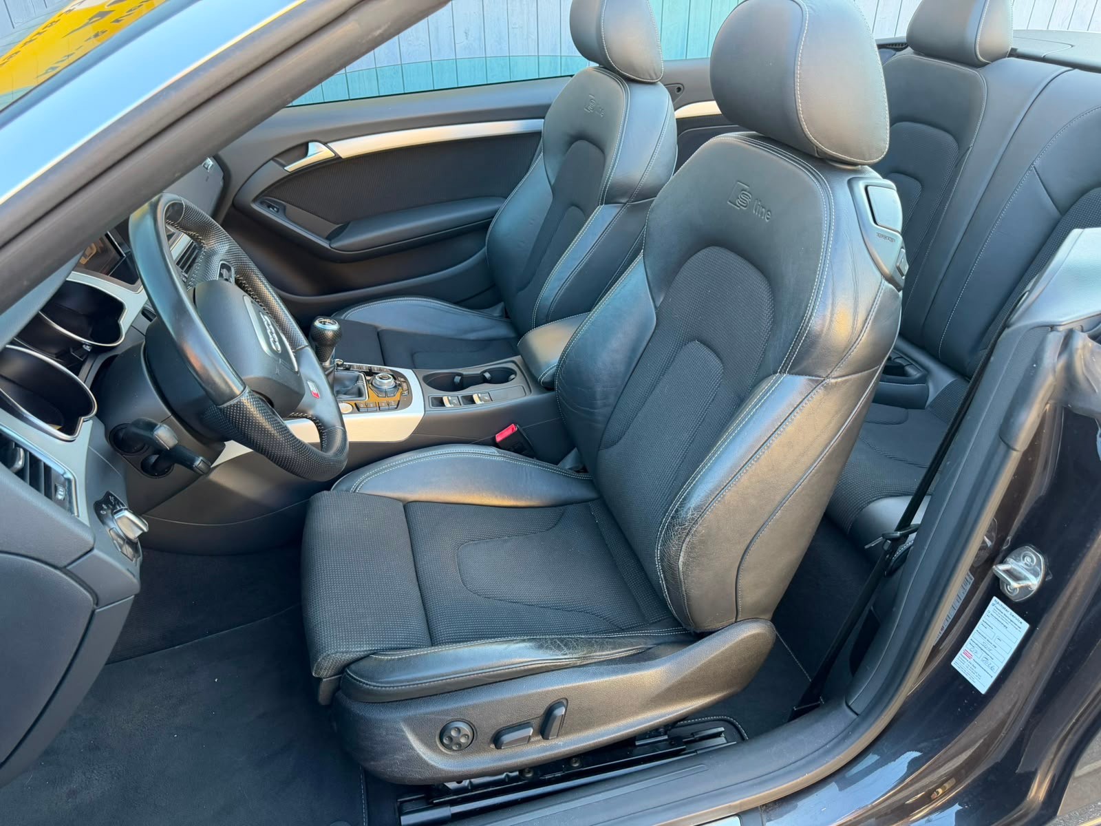 AUDI A5 Cabriolet 2.0 TFSI-image-9