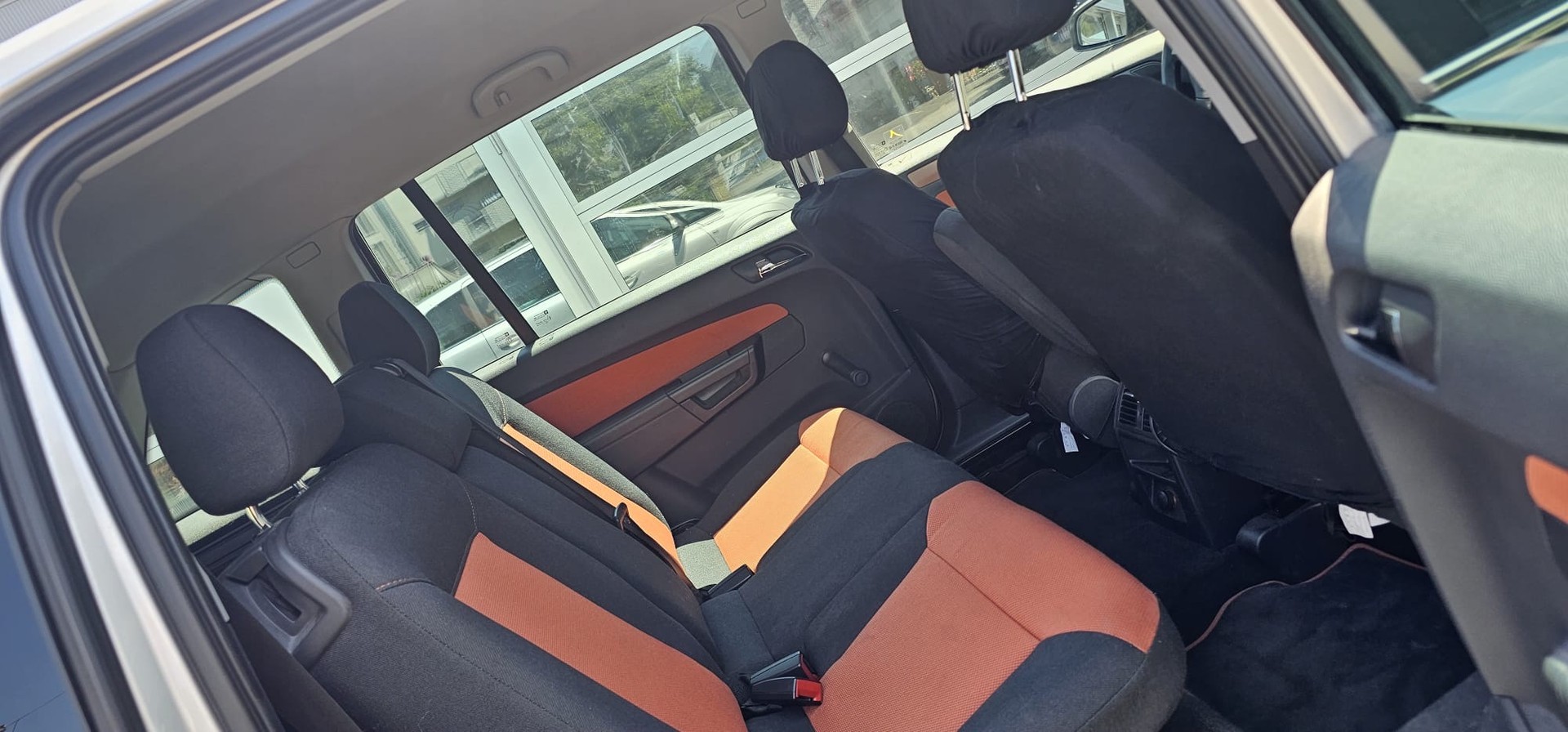 OPEL Zafira 2.2i 16V Winterline-image-9