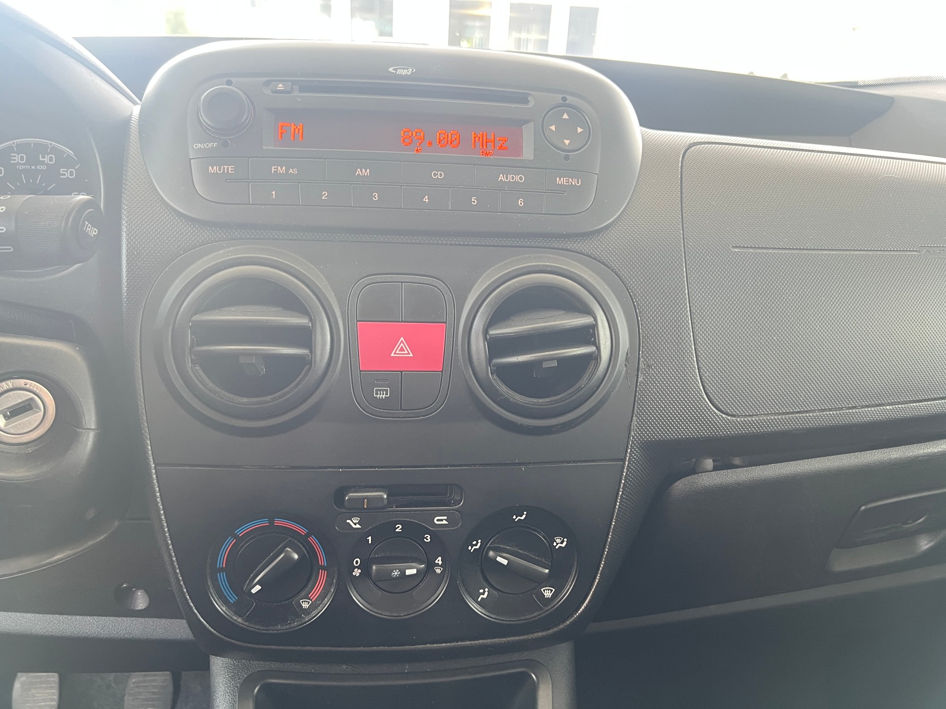 FIAT Qubo 1.4 Dynamic-image-11