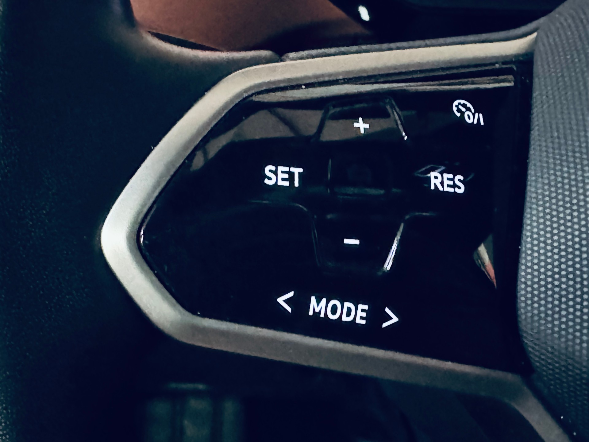 VW ID.4 Pro Performance 77 kWh Max-image-31