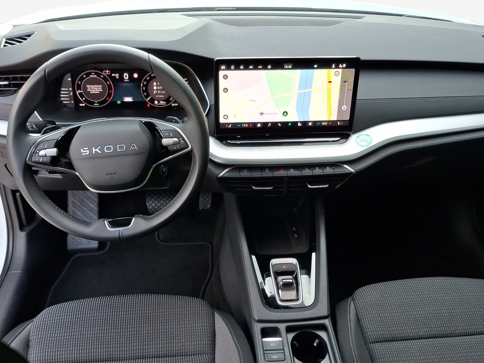 SKODA Octavia Combi 1.5 TSI mHEV DSG Dynamic-image-8